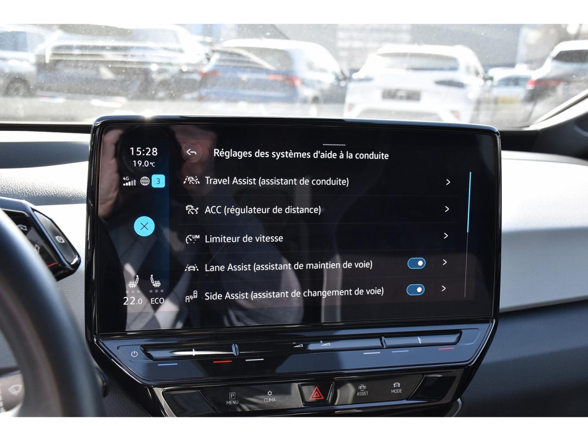 VW ID.3 58 kWh Pro Performance PANO SG SPORT MEMO TRAVEL HUD JA19 (2023) - Photo 12
