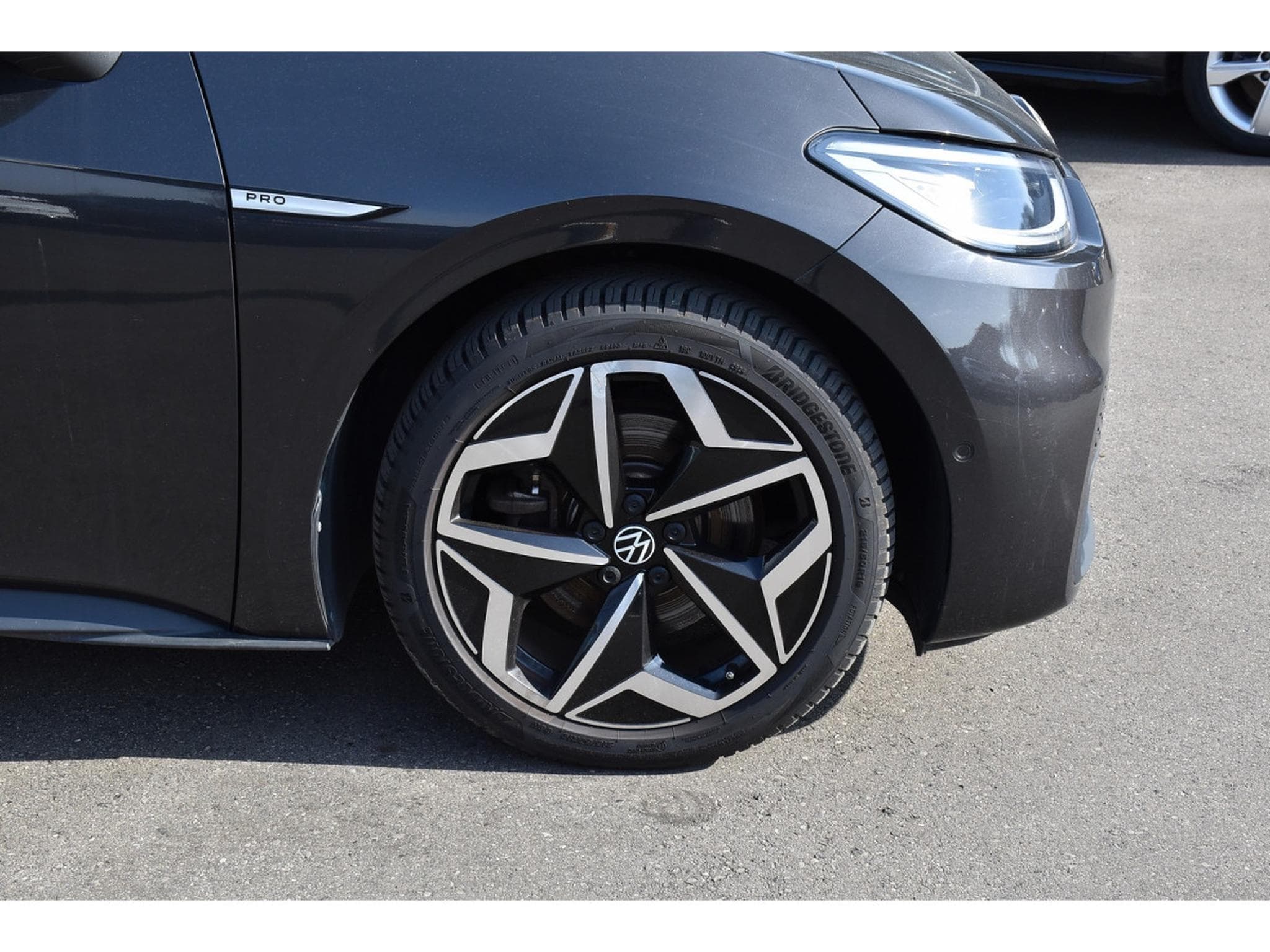 VW ID.3 58 kWh Pro Performance PANO SG SPORT MEMO TRAVEL HUD JA19 (2023) - Photo 5