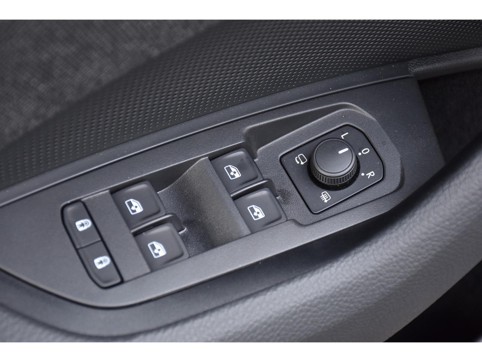 Skoda Kodiaq 2.0 TDI Selection DSG 7 Pl. MEMO ACC LANE SIDE MATRIX NEUF (2025) - Photo 22