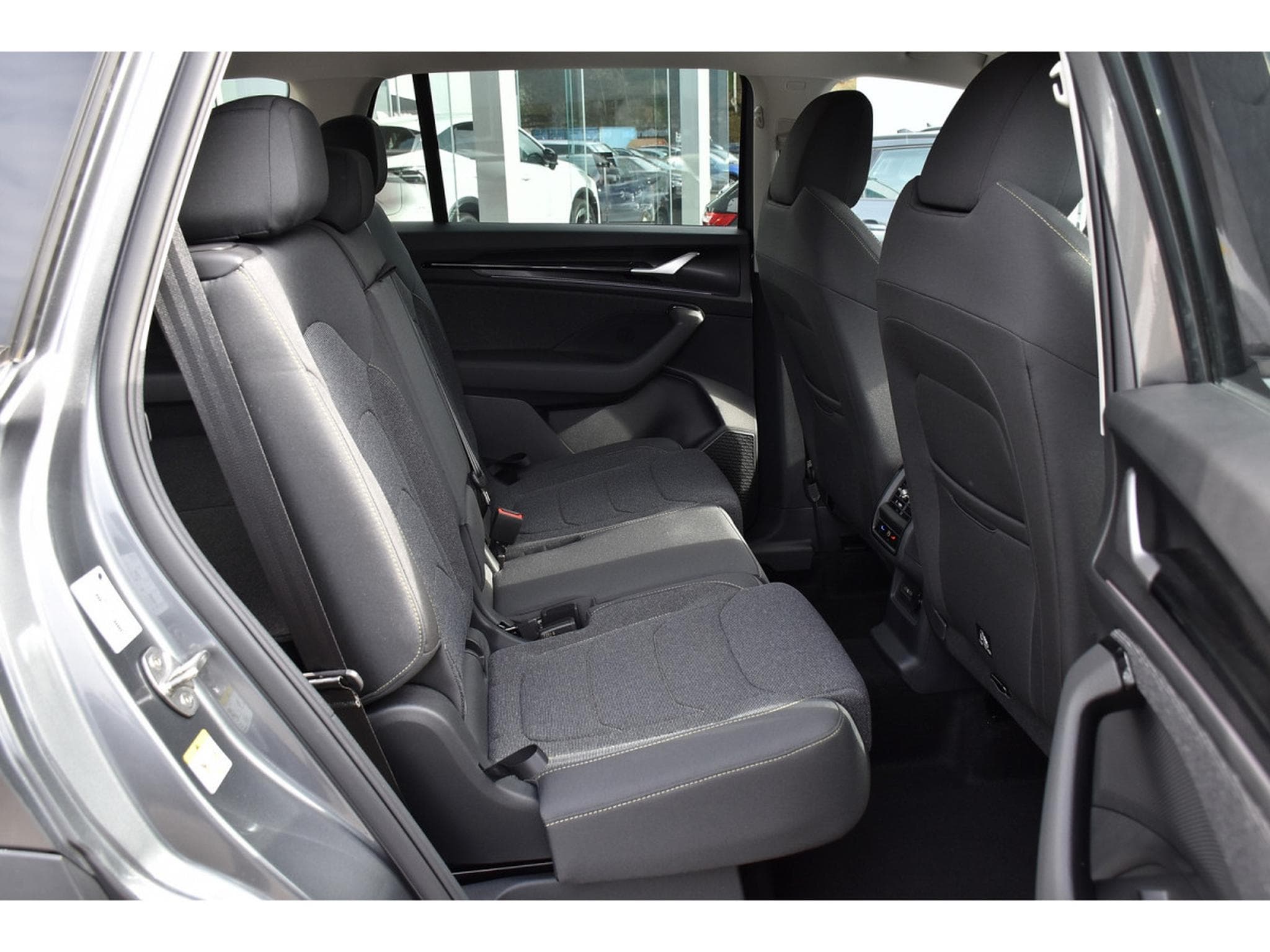 Skoda Kodiaq 2.0 TDI Selection DSG 7 Pl. MEMO ACC LANE SIDE MATRIX NEUF (2025) - Photo 8