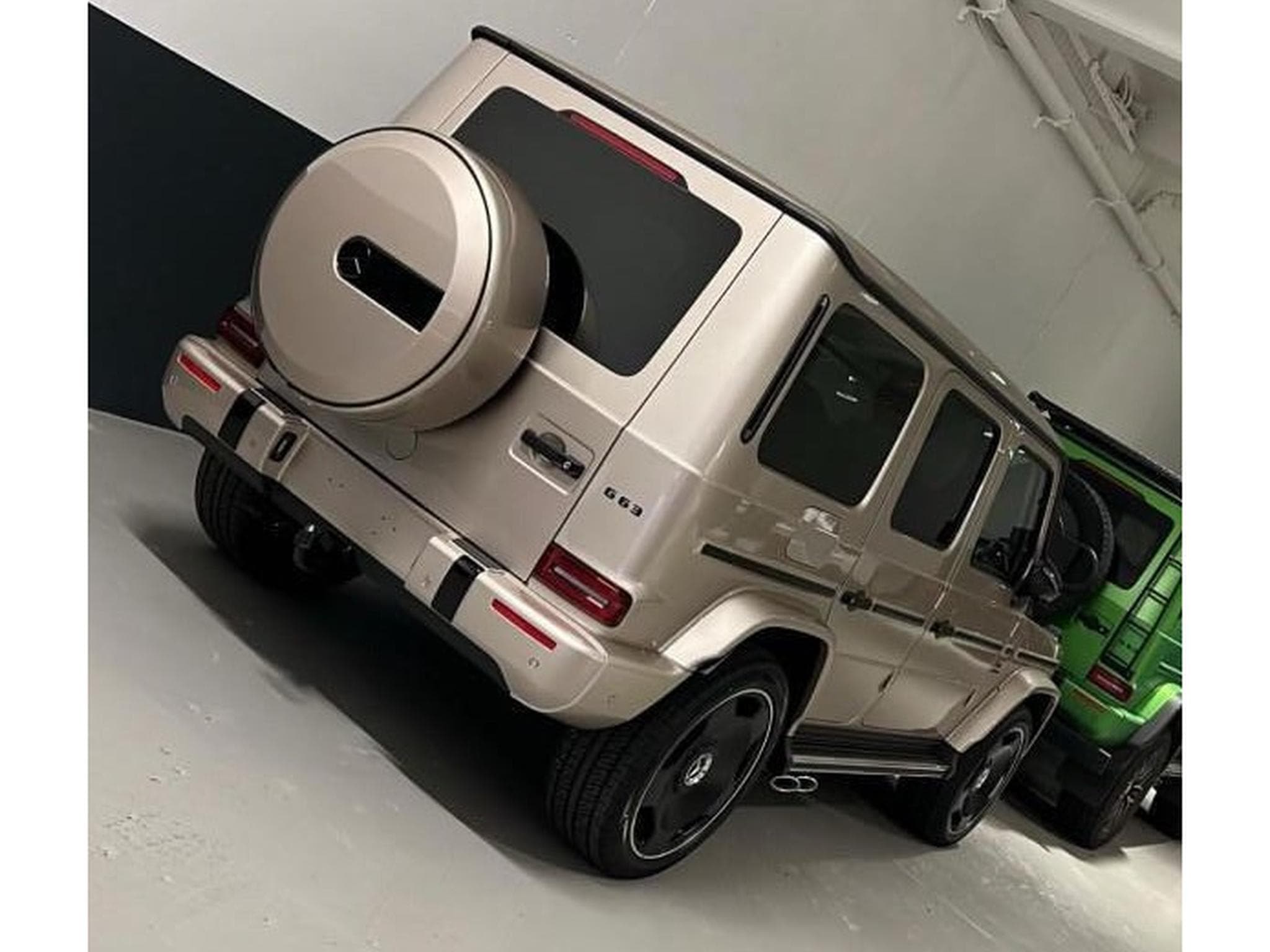 Mercedes G 63 AMG G63 AMG / Traventin Beige / full optional / NEW CAR (2024) - Photo 2
