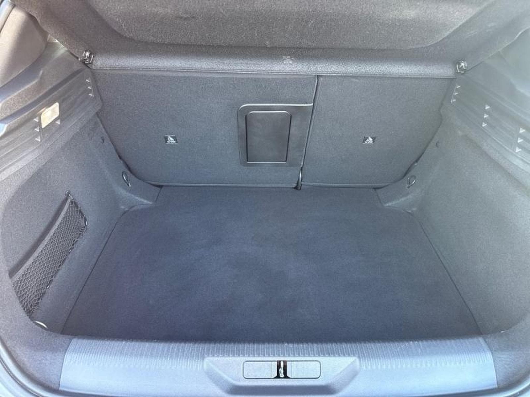 PEUGEOT 308 1.2 PureTech 130ch S&S Allure (2024) - Photo 8