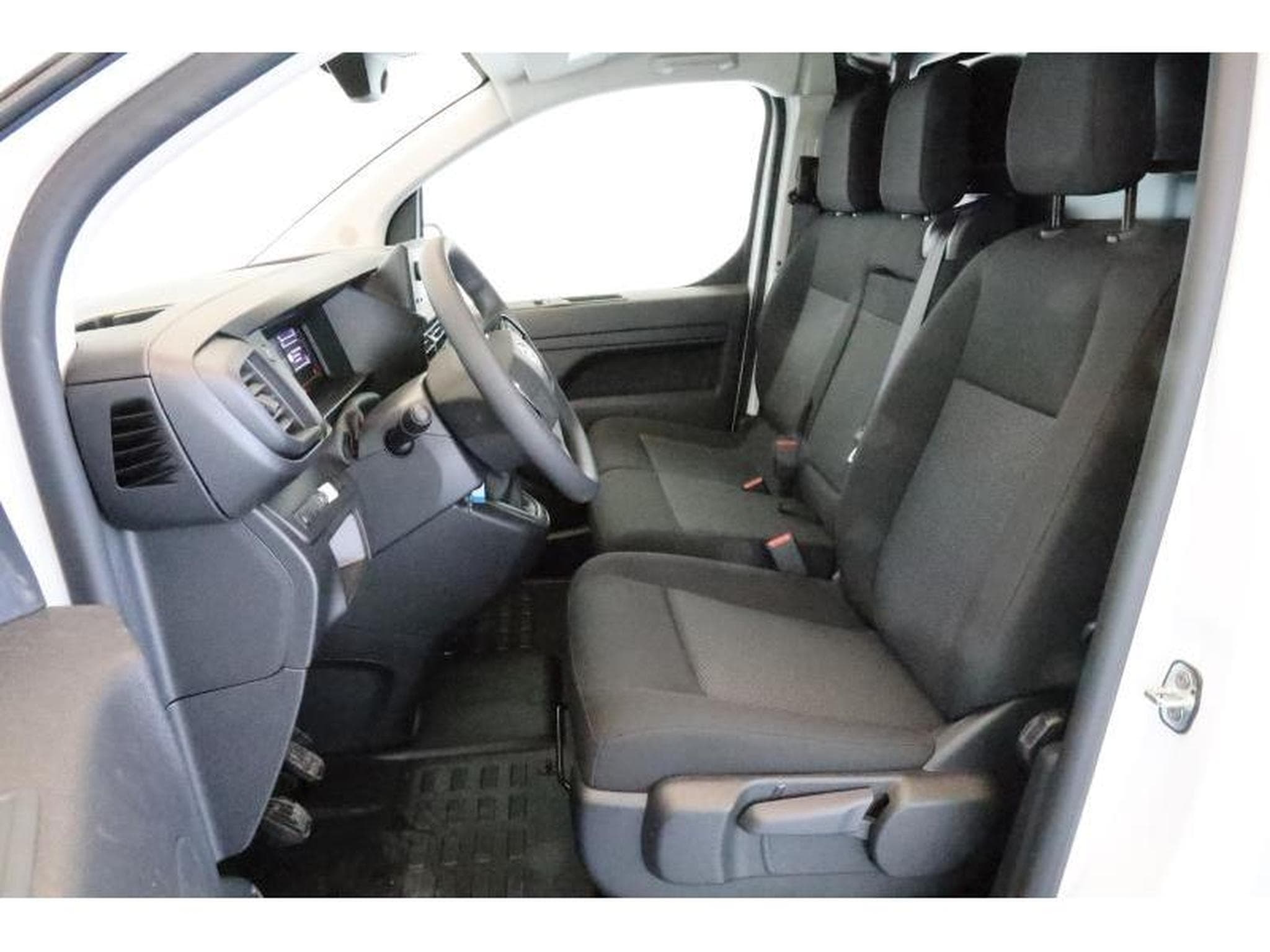 Opel Vivaro C (2025) - Photo 7