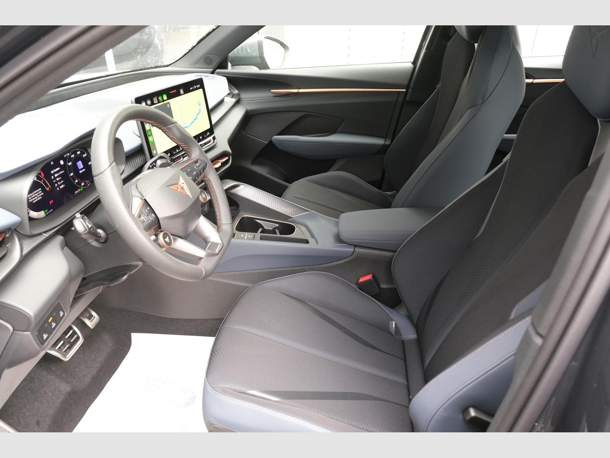 Cupra Terramar 1.5 eTSI DSG (2025) - Photo 12