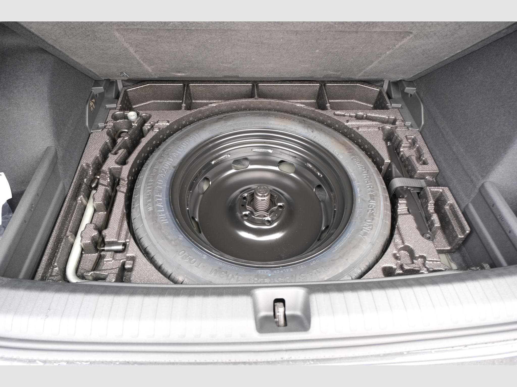 Cupra Terramar 1.5 eTSI DSG (2025) - Photo 22