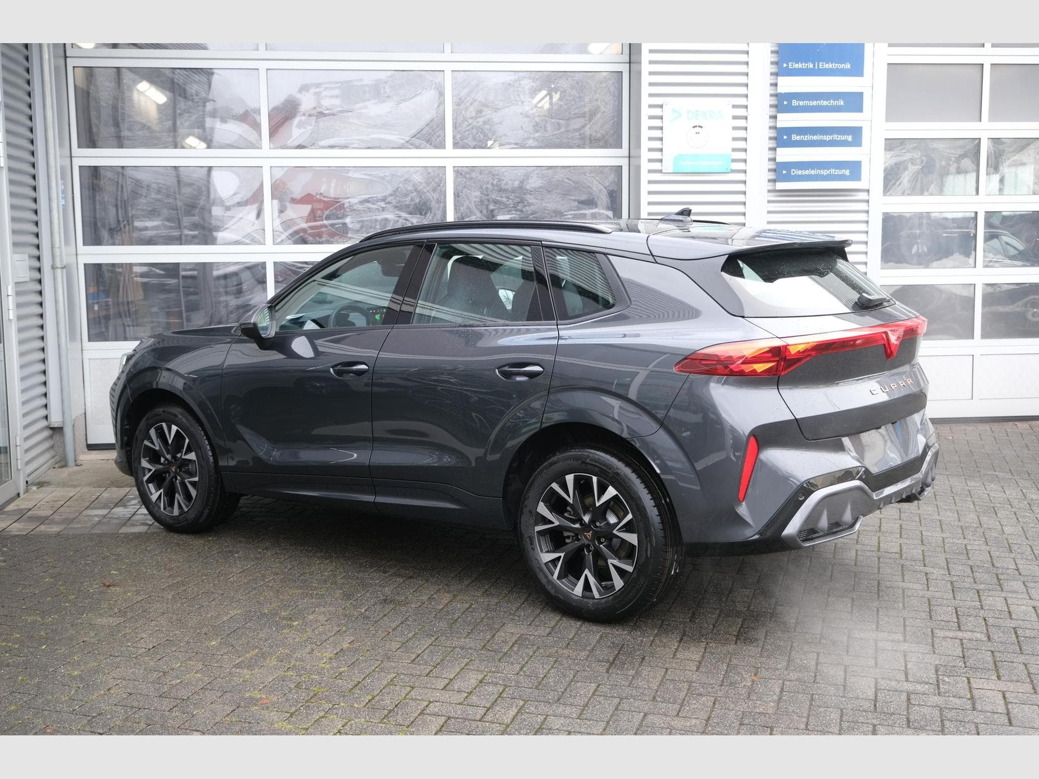 Cupra Terramar 1.5 eTSI DSG (2025) - Photo 4