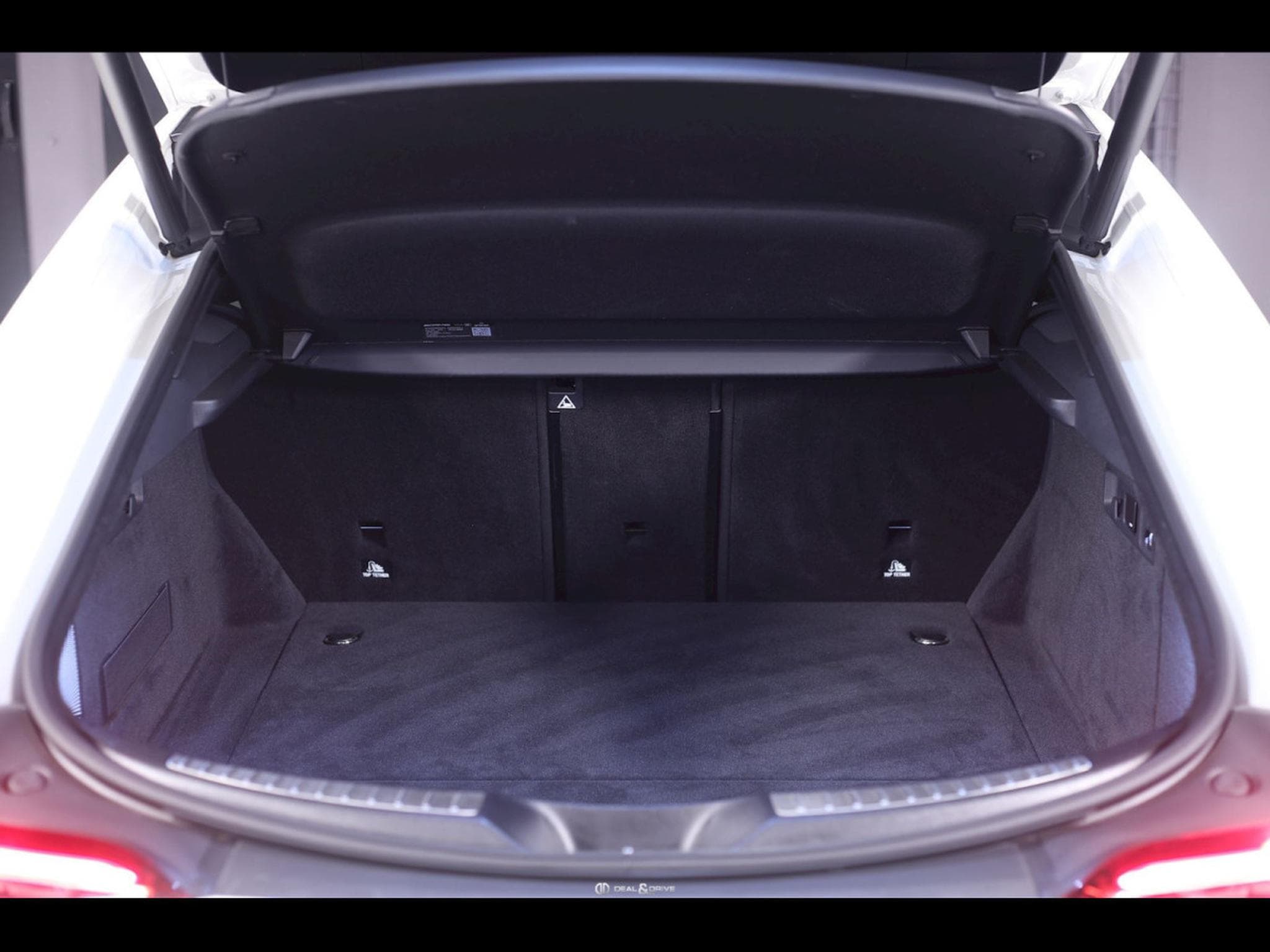 Mercedes AMG GT 4-Door 63 S 4MATIC+ (639 CH) - DIAMOND WHITE METALLIC DESIGNO (2019) - Foto 22