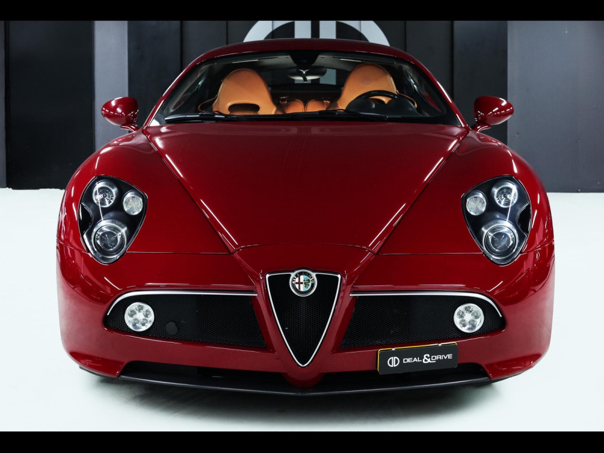 Alfa-Romeo 8C COMPETIZIONE 4.7 V8 (450 CH) – 351/500 – ROSSO ALFA – FULL X (2009) - Photo 5