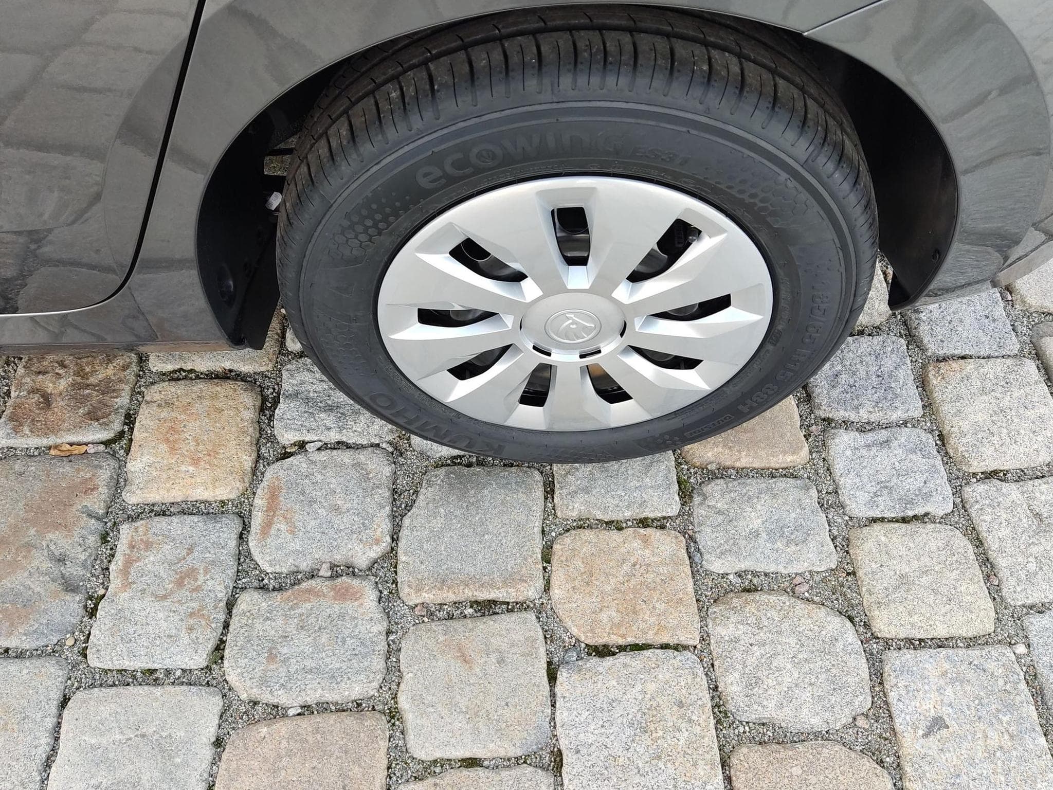 Skoda Fabia Selection 1.0 TSI (2026) - Foto 10