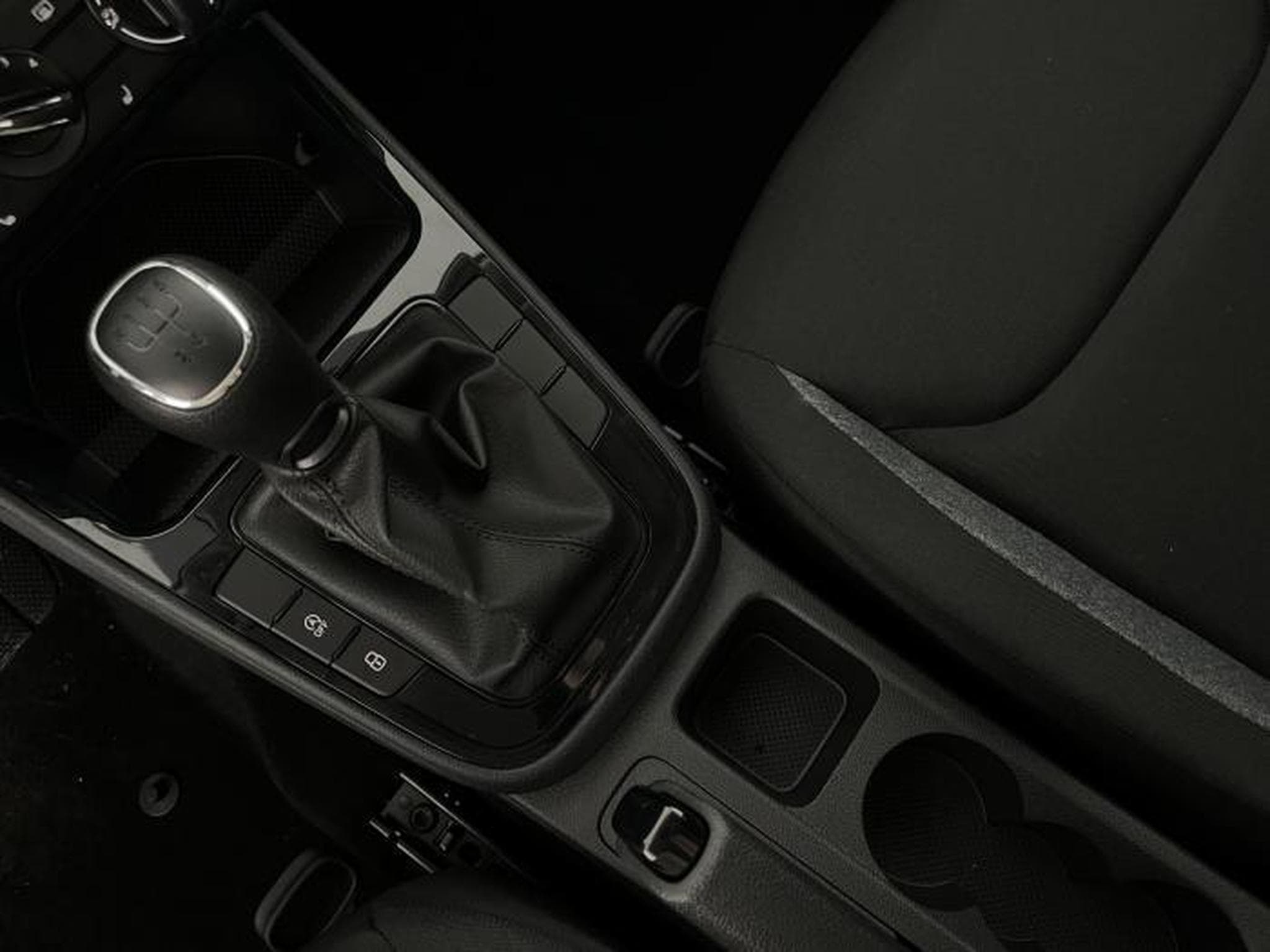 Skoda Fabia Essence (2026) - Photo 20