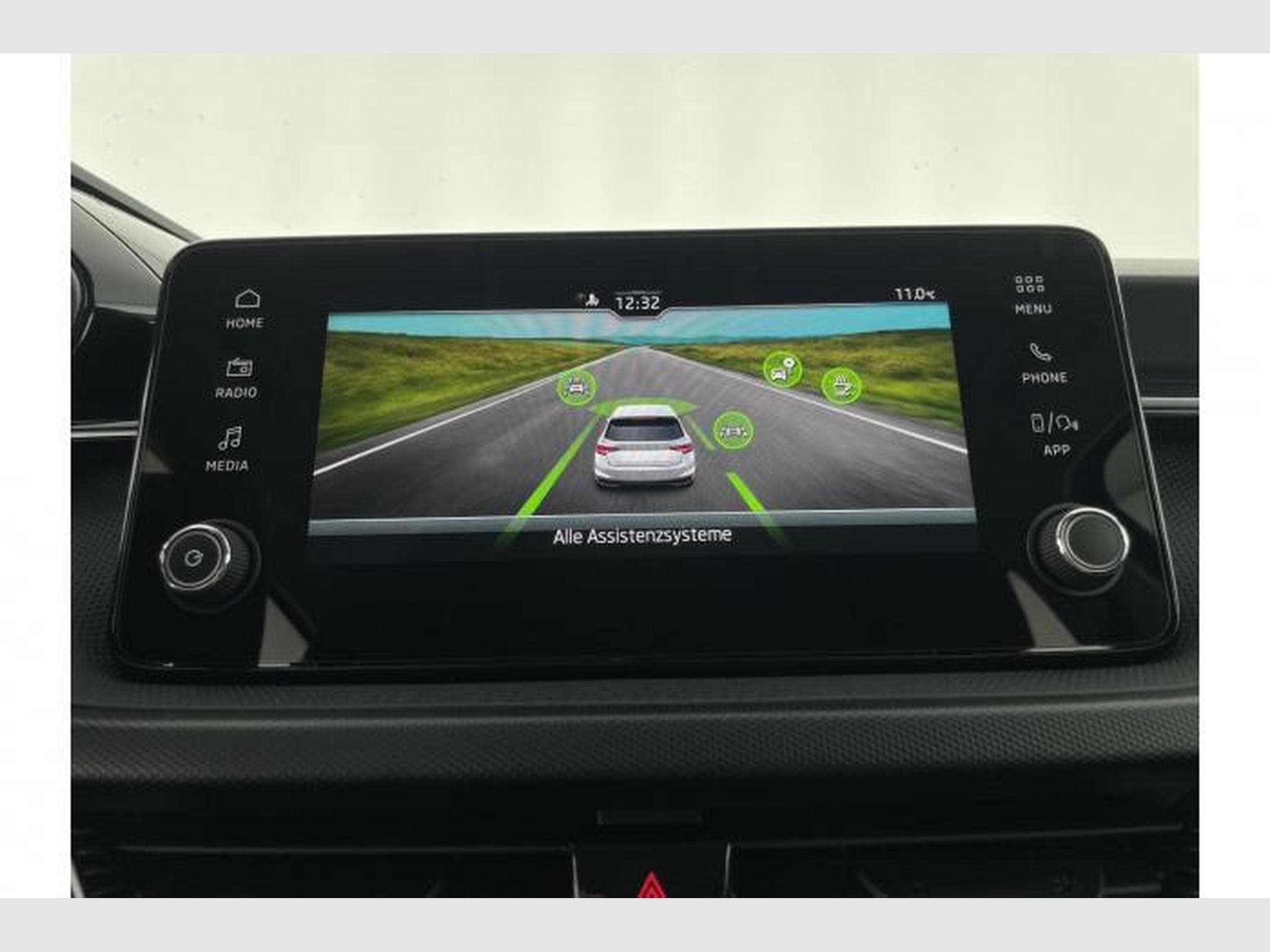 Skoda Fabia Essence (2026) - Photo 18