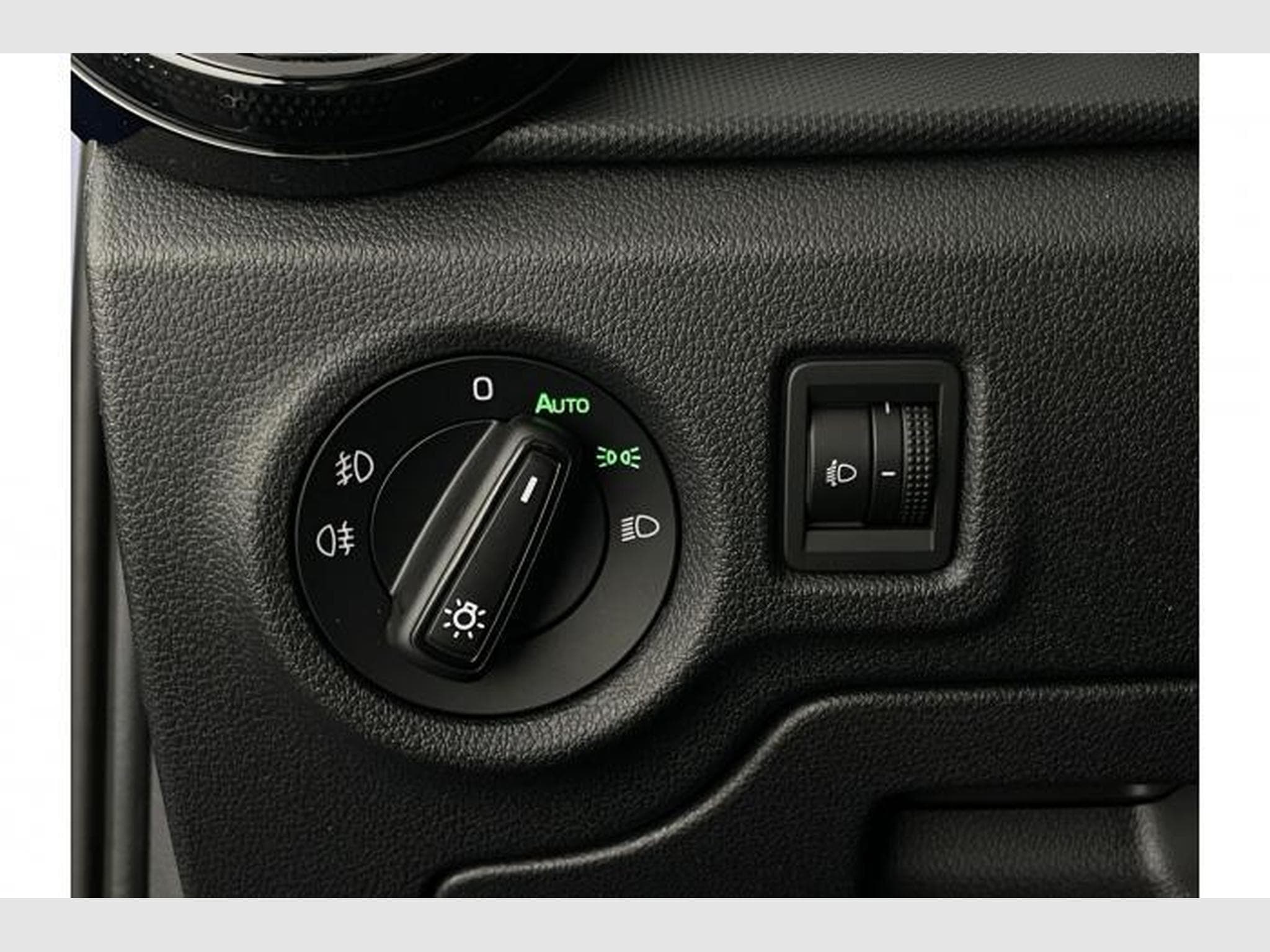 Skoda Fabia Essence (2026) - Photo 22