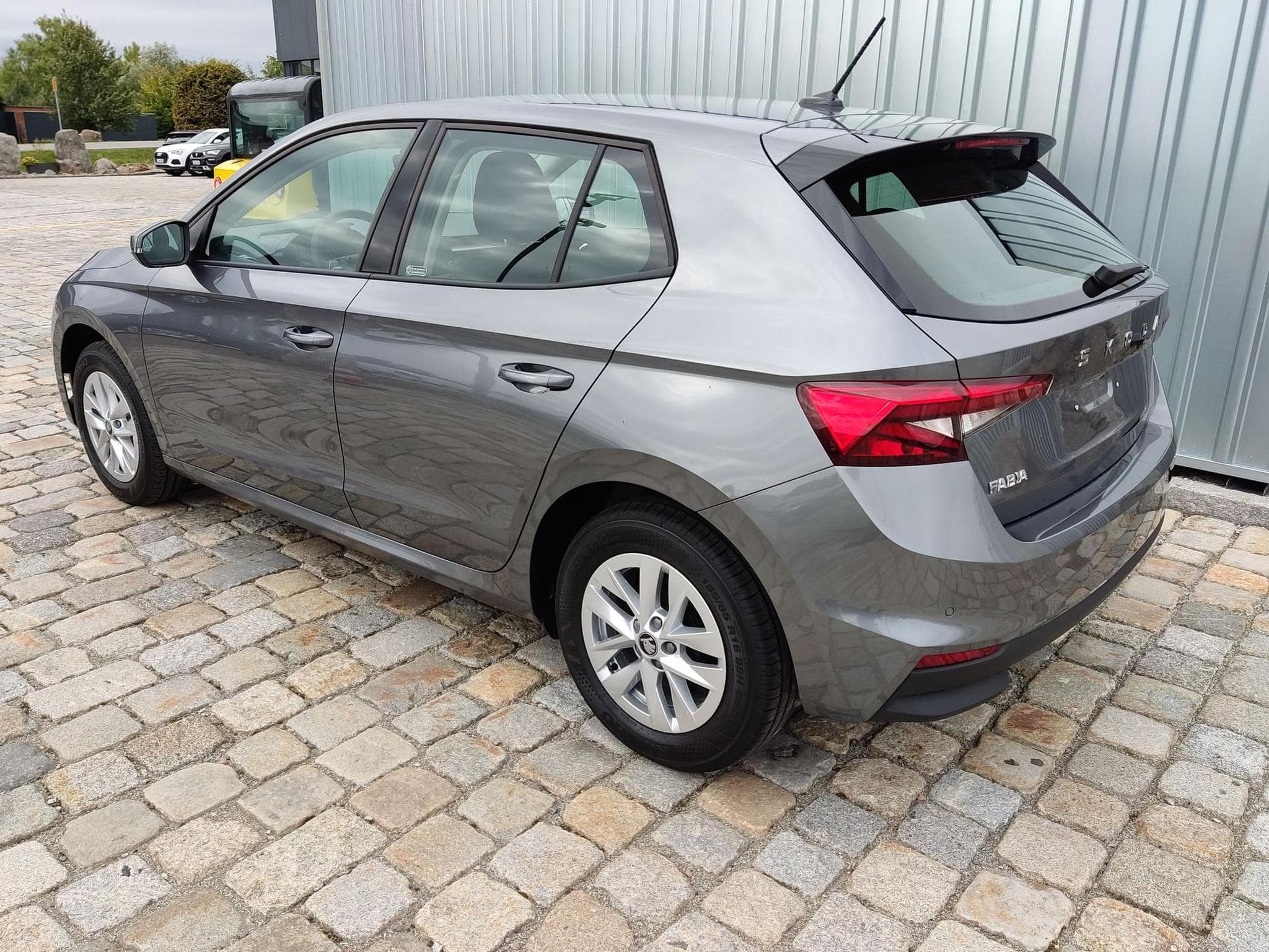 Skoda Fabia Sondermodell 130 Jahre (2026) - Photo 4