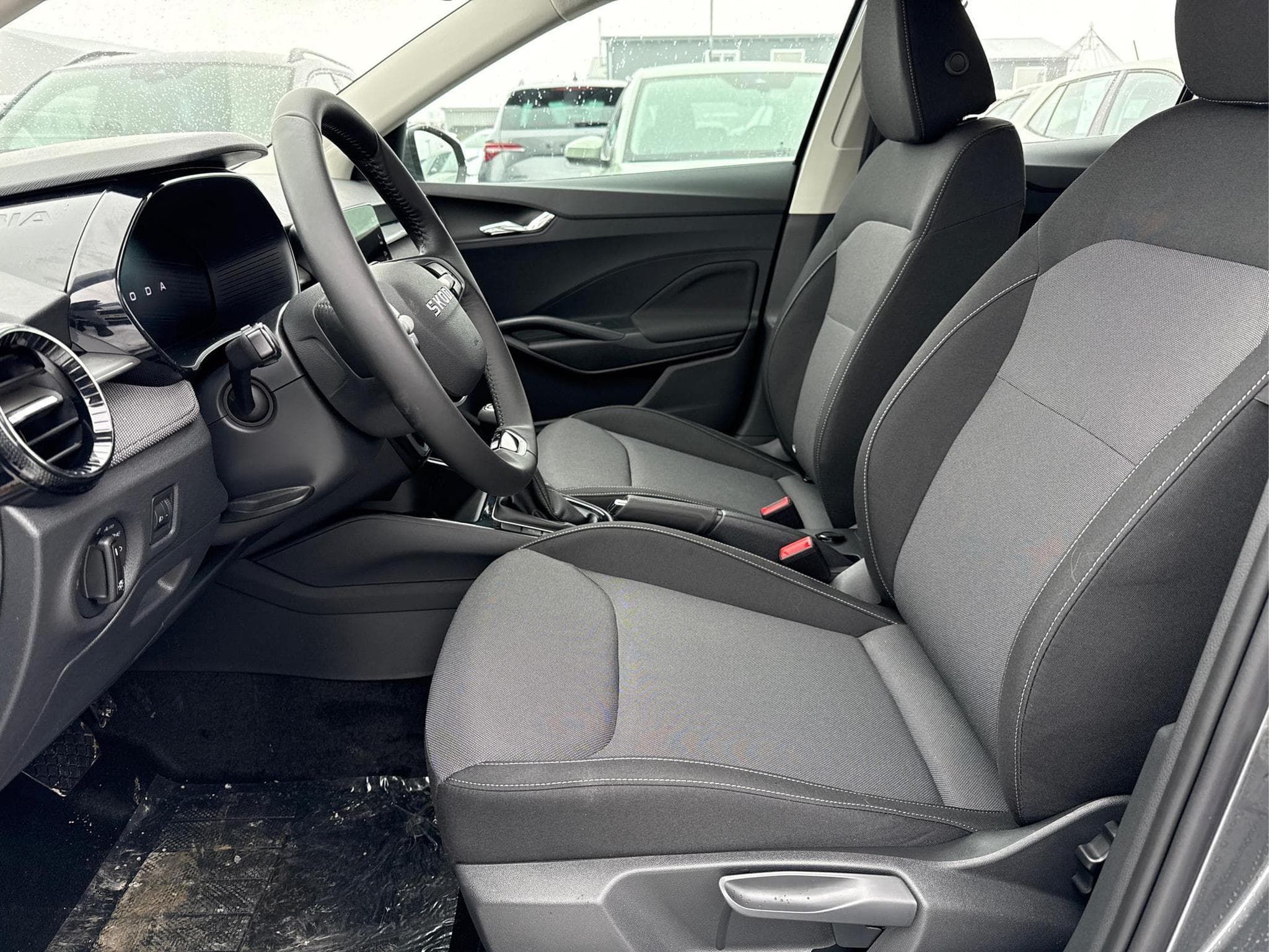 Skoda Fabia Selection 1.0 TSI (2026) - Photo 6