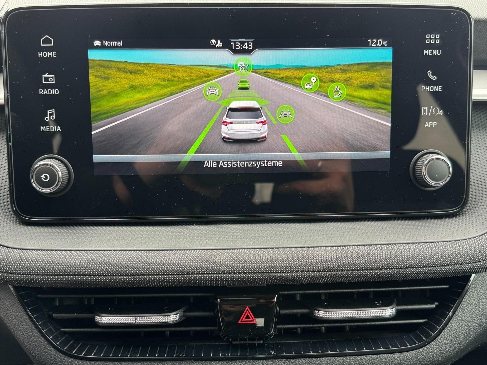 Skoda Fabia Extra Plus (2026) - Foto 19