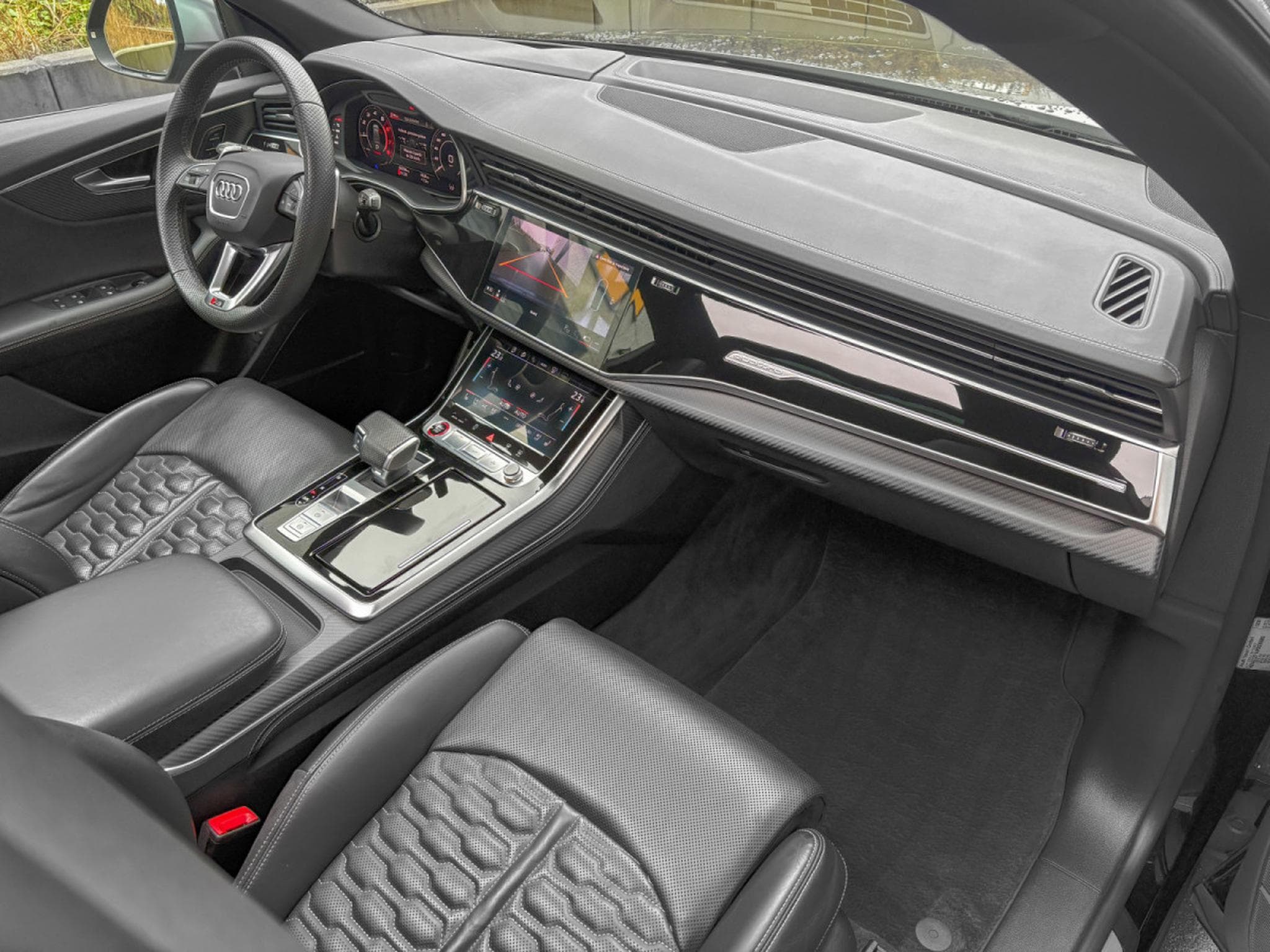 Audi RSQ8 4.0 TFSI/PANO/23//HUD/Matrix/Bang & Olufsen  *VOLL** (2023) - Photo 18