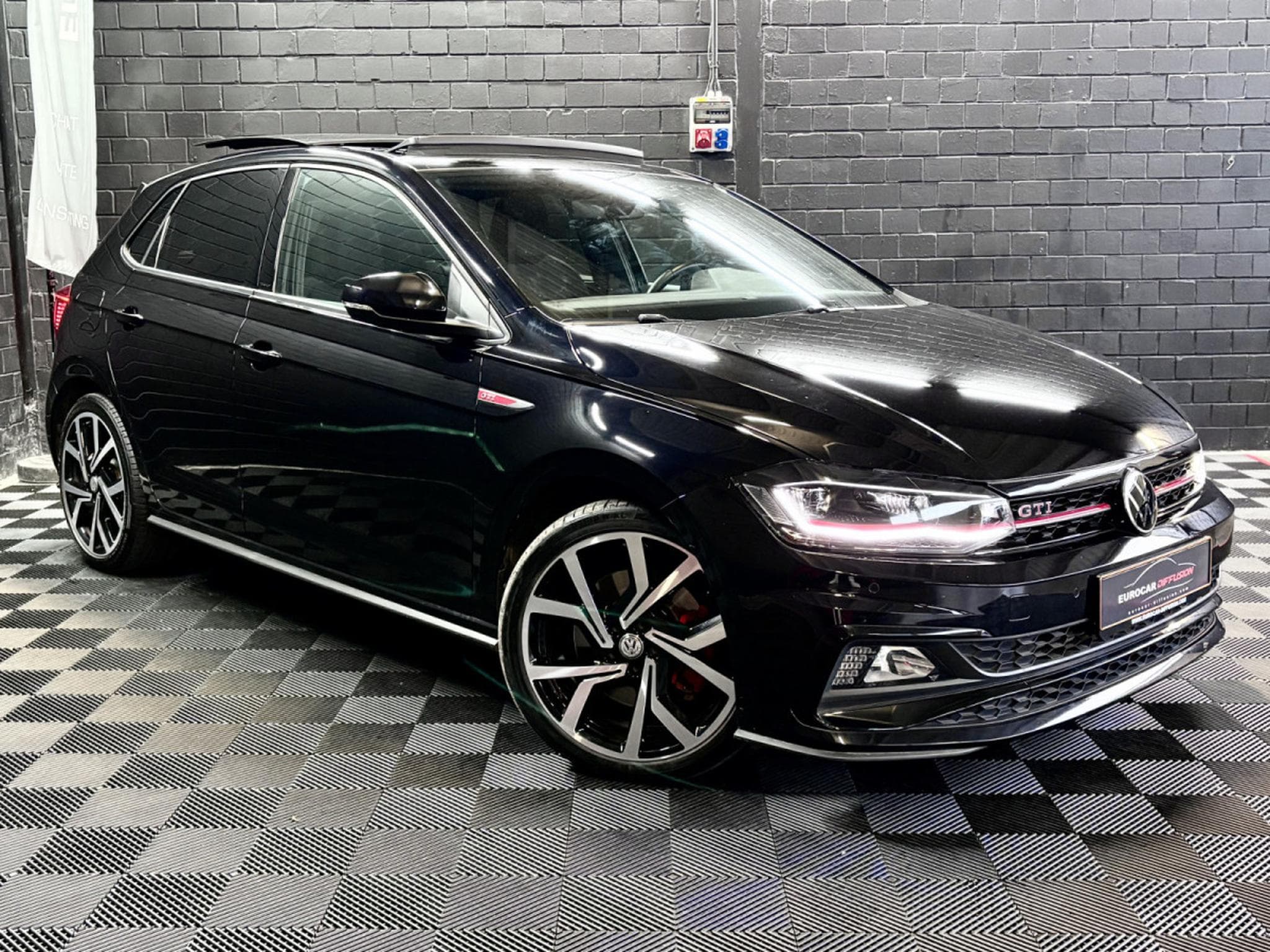 VW Polo 2.0 TSI 207 CV DSG7 ** PANO ** VIRTUAL** ACC ** (2022) - Photo 3