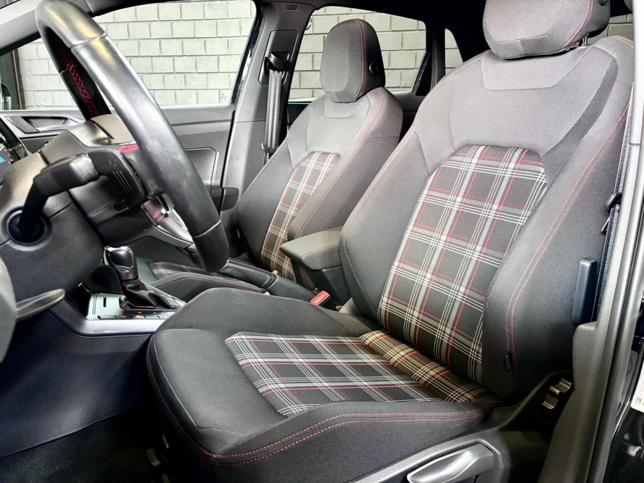 VW Polo 2.0 TSI 207 CV DSG7 ** PANO ** VIRTUAL** ACC ** (2022) - Photo 7