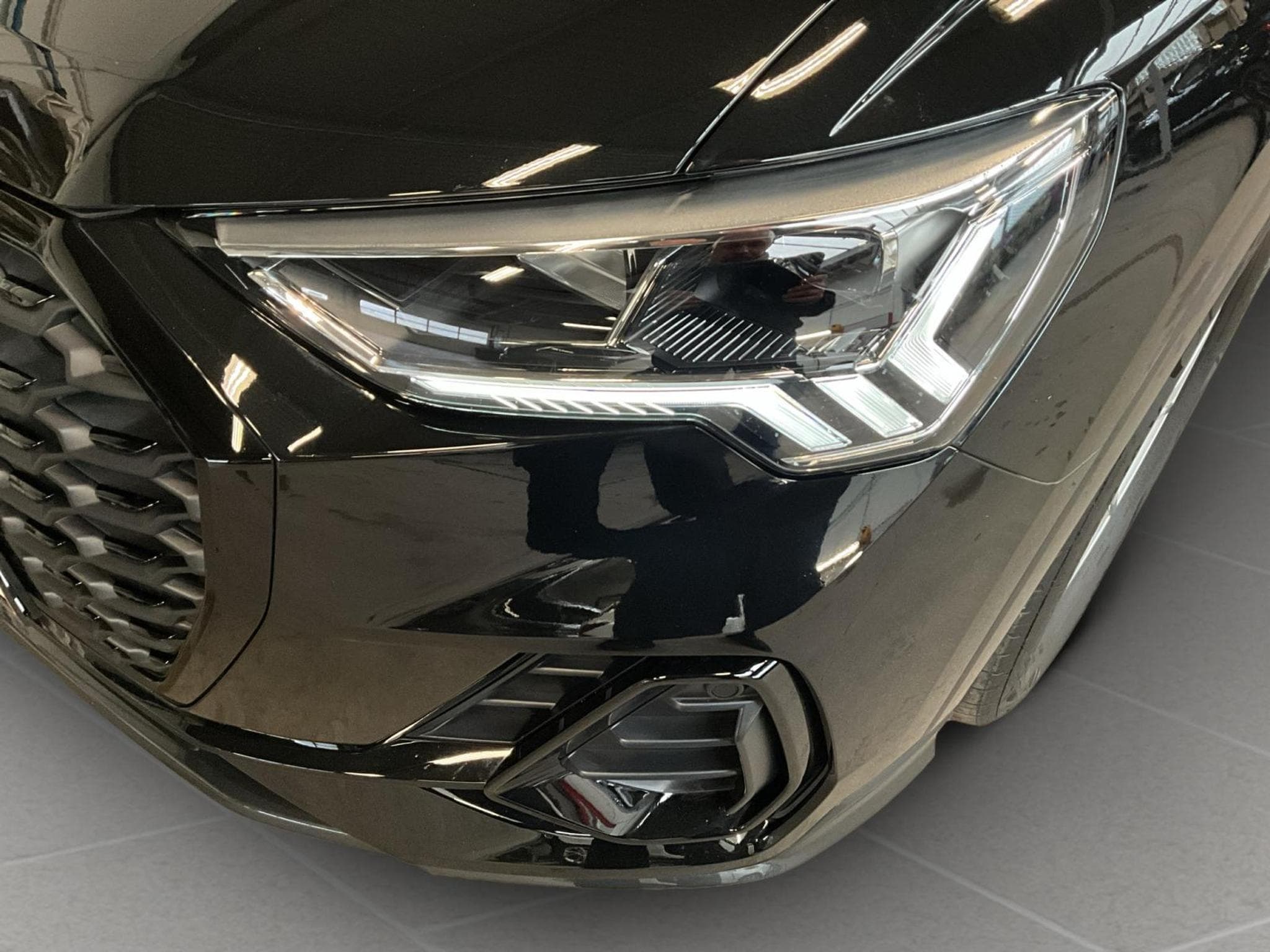 Audi Q3 SB+S-line+S-Tronic+35TFSI+LED (2025) - Photo 17