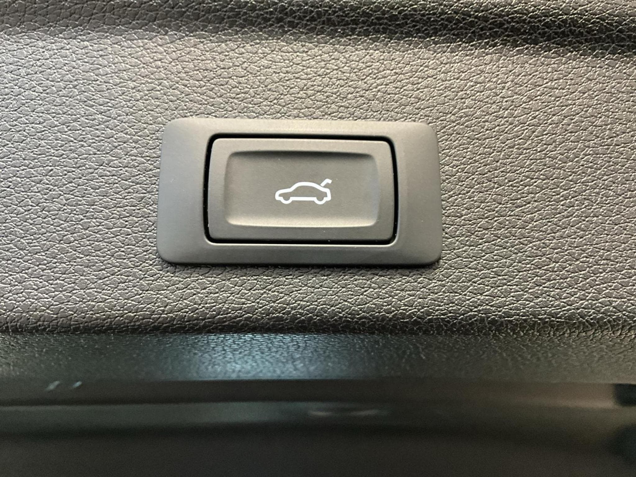 Audi Q3 SB+S-line+S-Tronic+35TFSI+LED (2025) - Photo 18