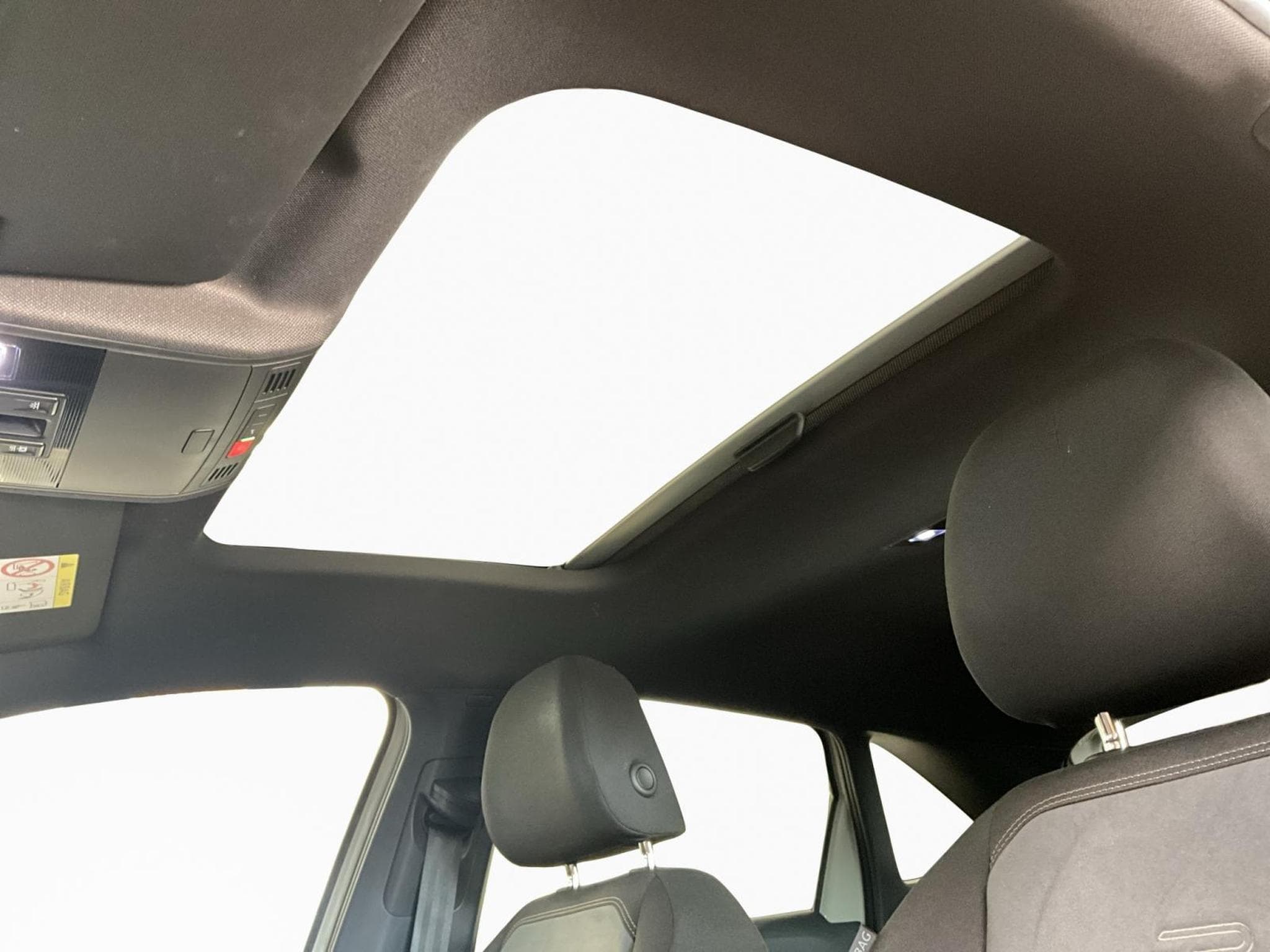 VW Taigo R-Line+DSG+P.Tech+BlackStyle+Pano (2023) - Photo 15