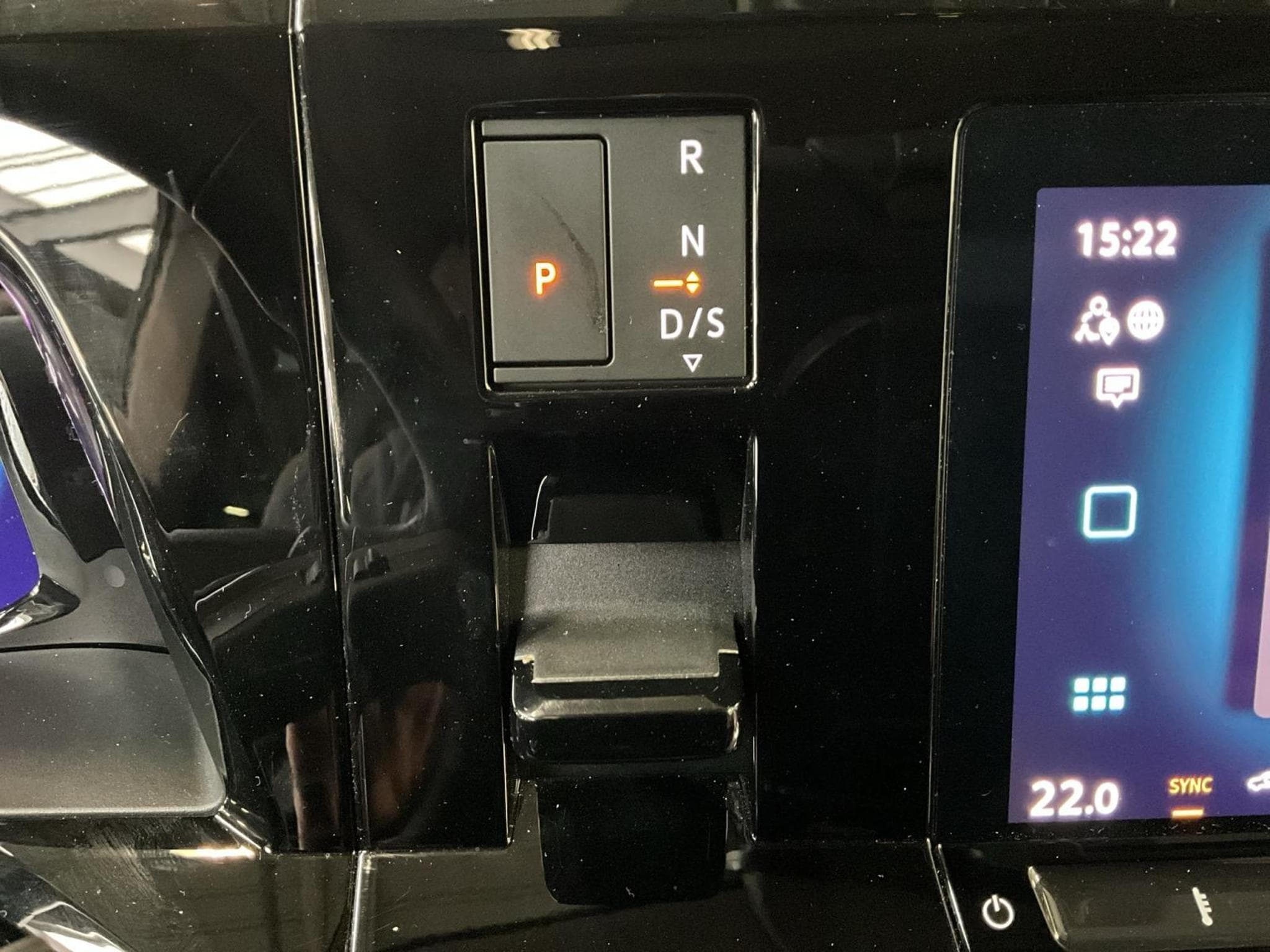 VW T7 Life+DSG+P.Easy+7Sitze+P.Top (2025) - Photo 12