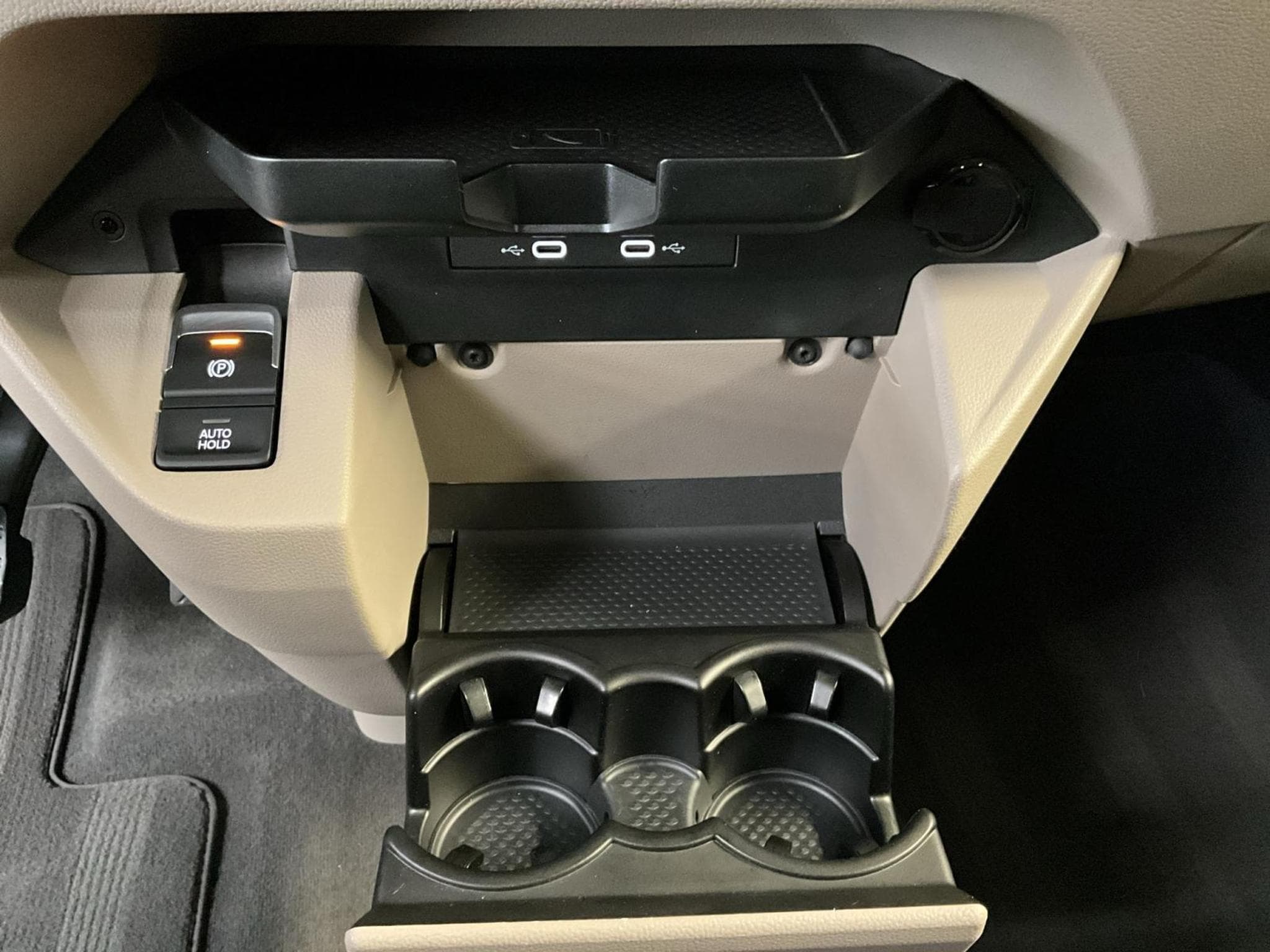 VW T7 Life+DSG+P.Easy+7Sitze+P.Top (2025) - Photo 22