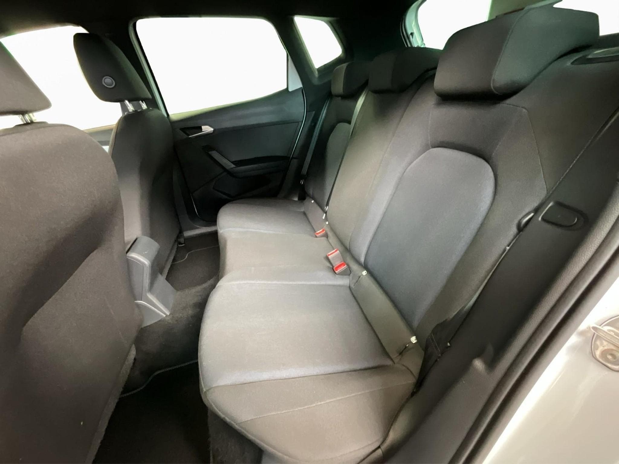 Seat Arona FR+DSG+FullLink+LED (2022) - Photo 15