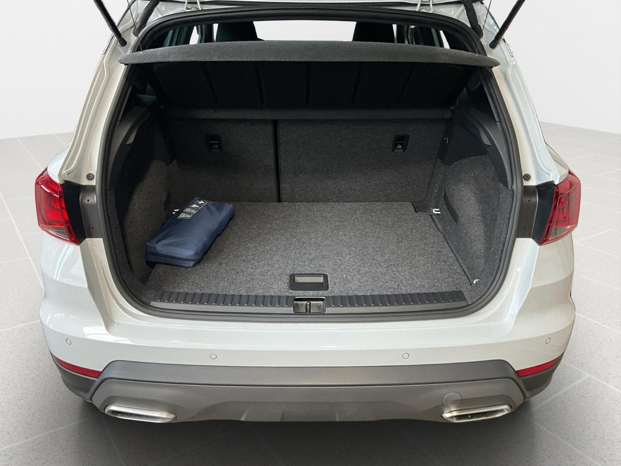 Seat Arona FR+DSG+FullLink+LED (2022) - Photo 16