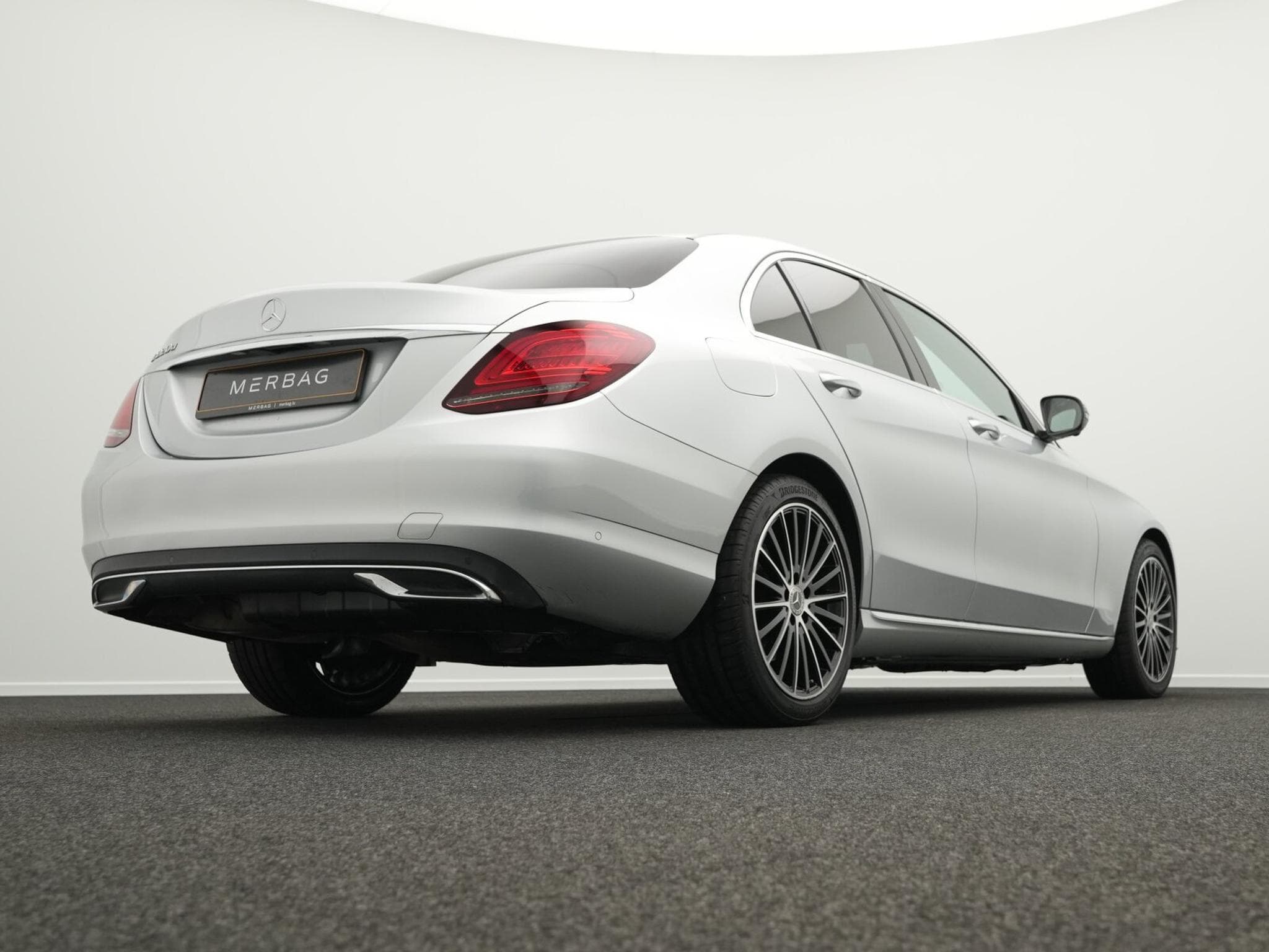 Mercedes C 220 d Avantgarde (2018) - Photo 11