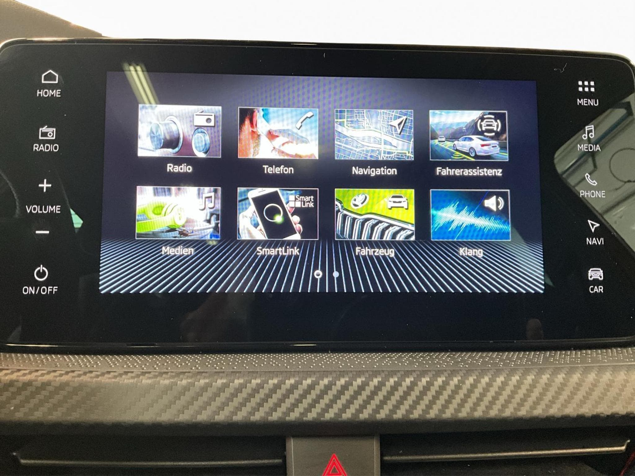 Skoda Kamiq Monte-Carlo+BVM+Pano+LED (2025) - Photo 15