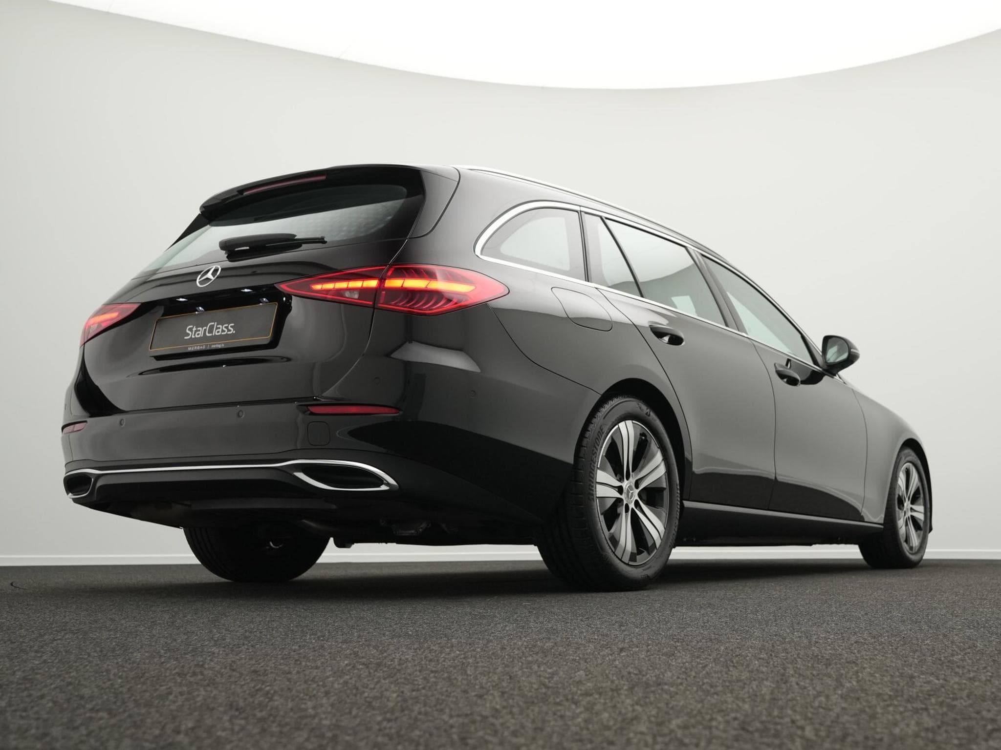 Mercedes C 180 T Avantgarde LED+Kamera+EasyPack+Totw (2024) - Photo 11