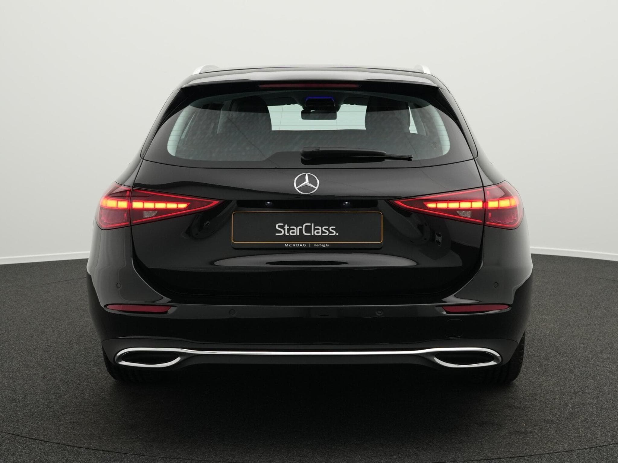 Mercedes C 180 T Avantgarde LED+Kamera+EasyPack+Totw (2024) - Photo 4