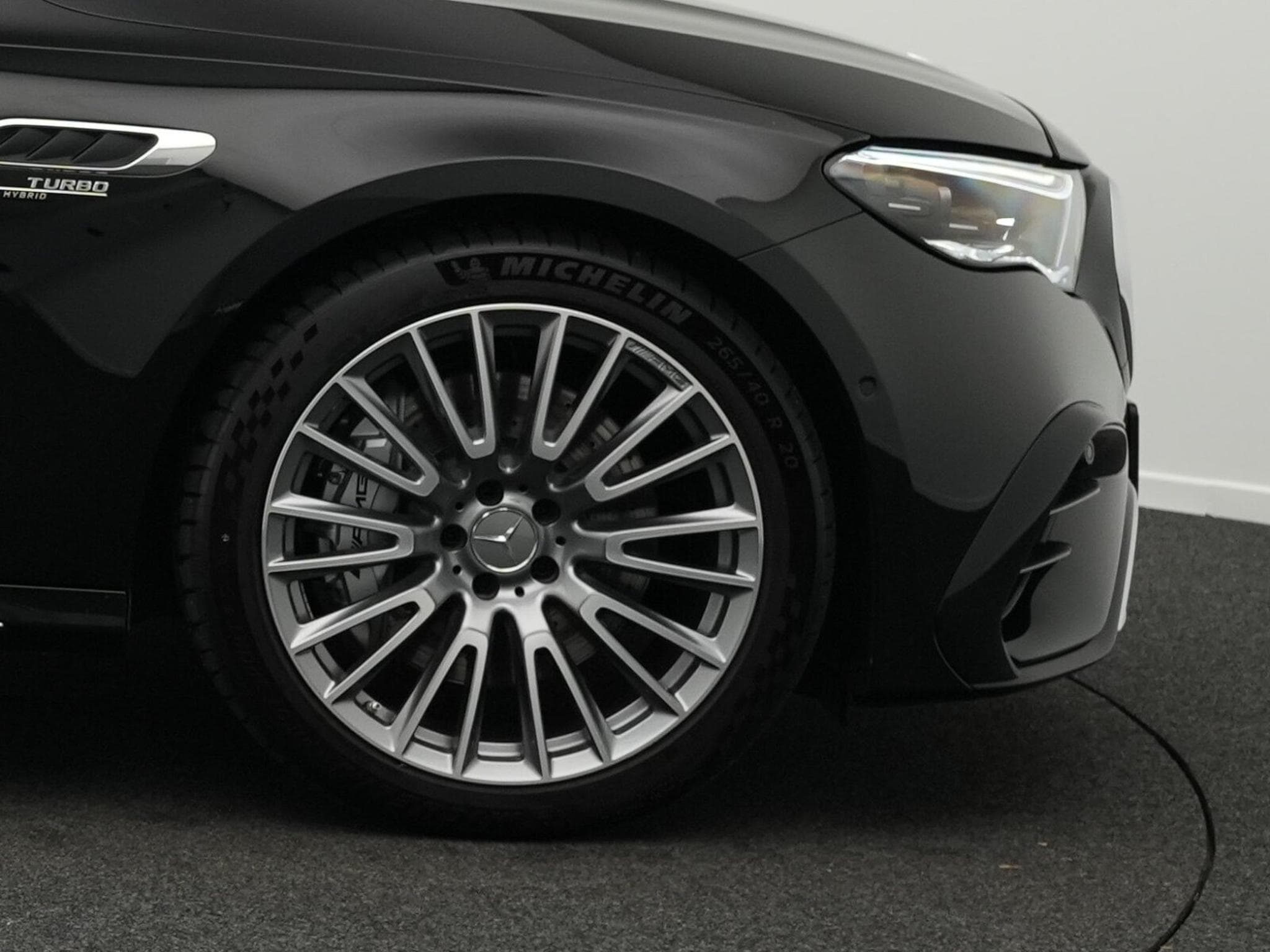 Mercedes E 53 AMG 4MATIC Digital+Pano+360°+Burm (2024) - Photo 8