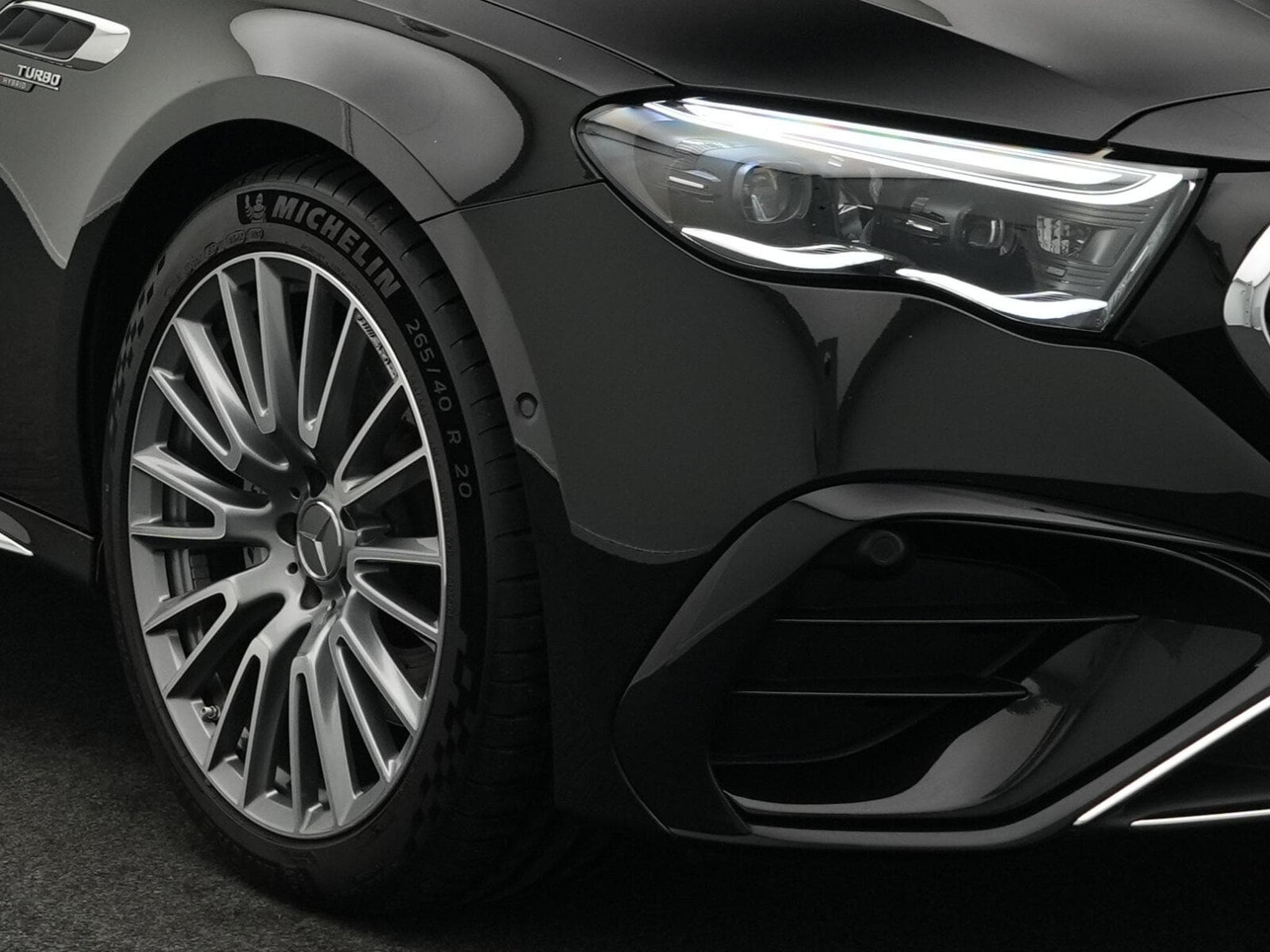 Mercedes E 53 AMG 4MATIC Digital+Pano+360°+Burm (2024) - Photo 9