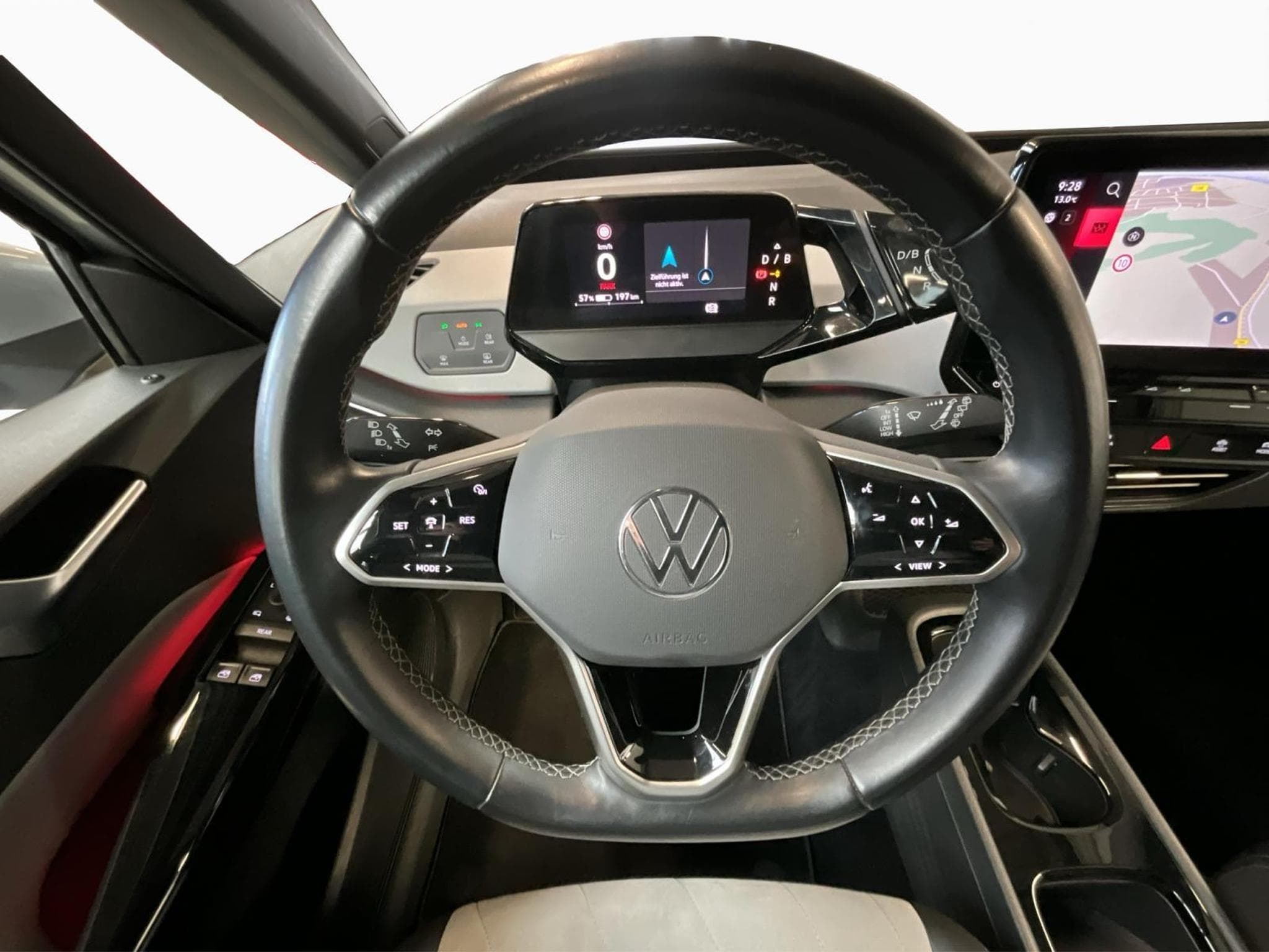 VW ID.3 Perf.-Upg.+P.Conf.+LM19+P.Ass. (2023) - Photo 10