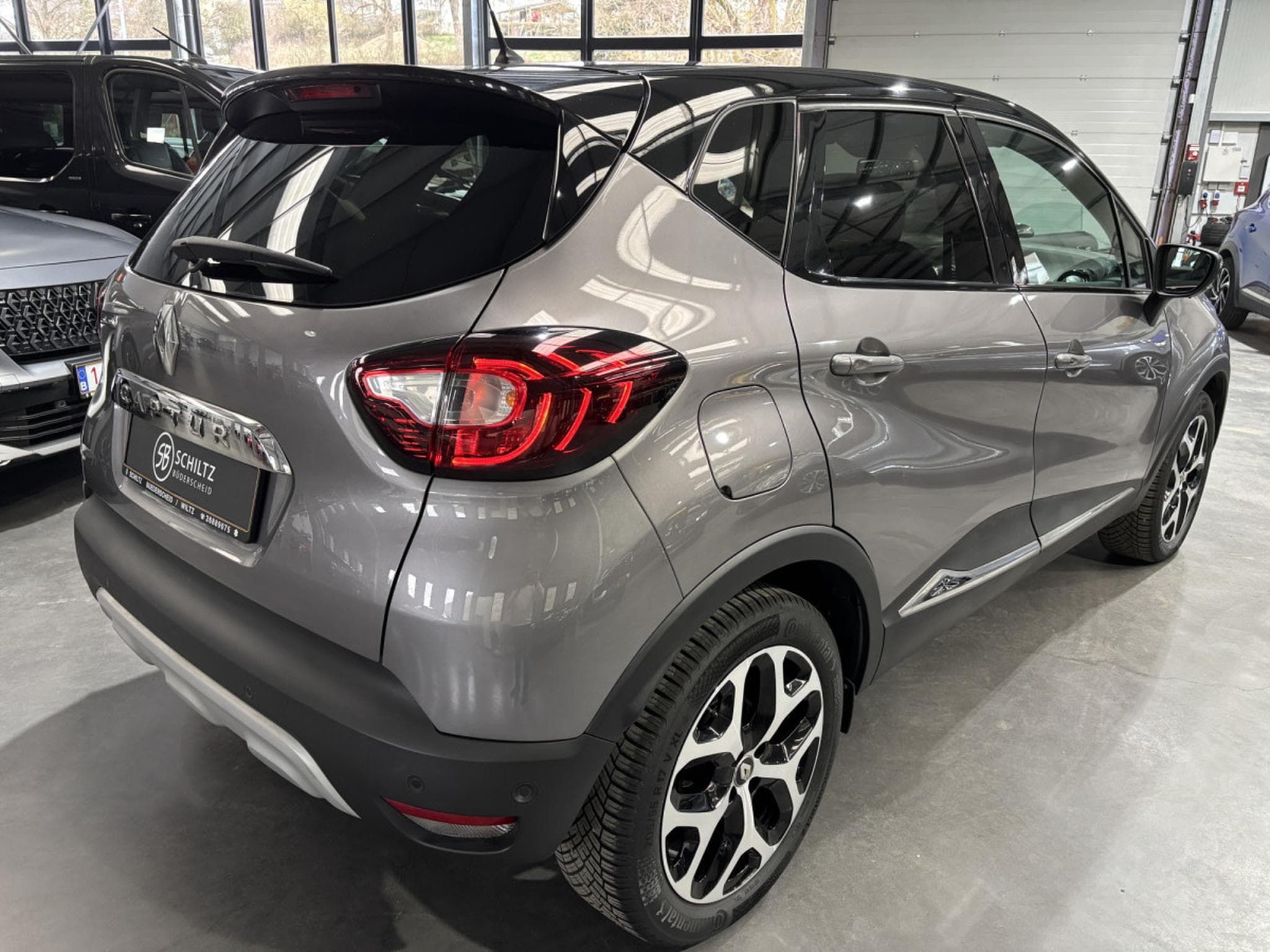 Renault Captur 0.9 TCe 90ch INTENS (2019) - Photo 3