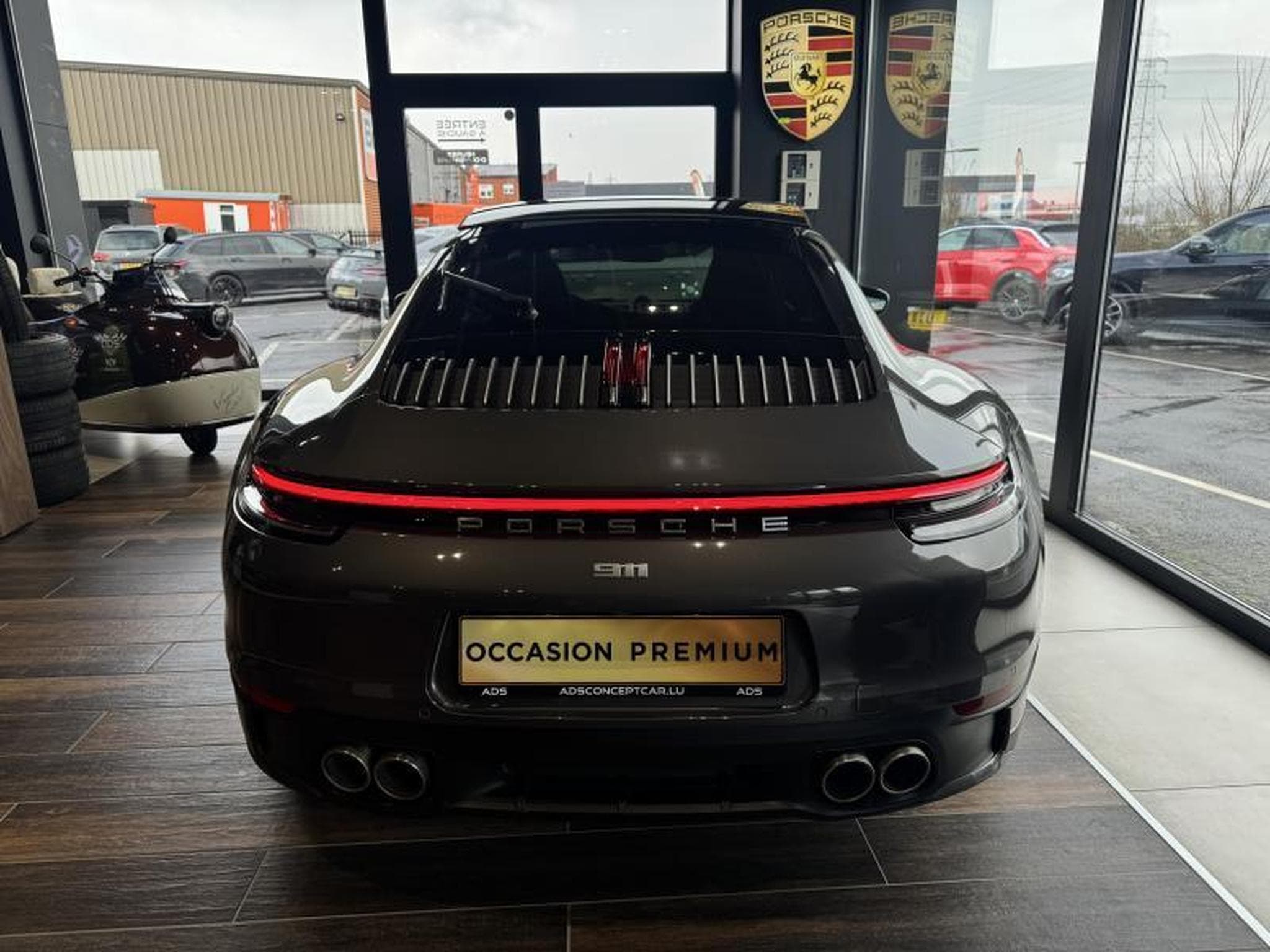 Porsche 911 Carrera 4S (2019) - Photo 3