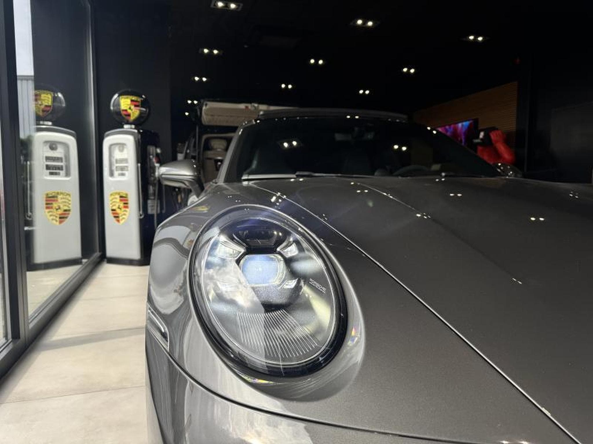 Porsche 911 Carrera 4S (2019) - Photo 4