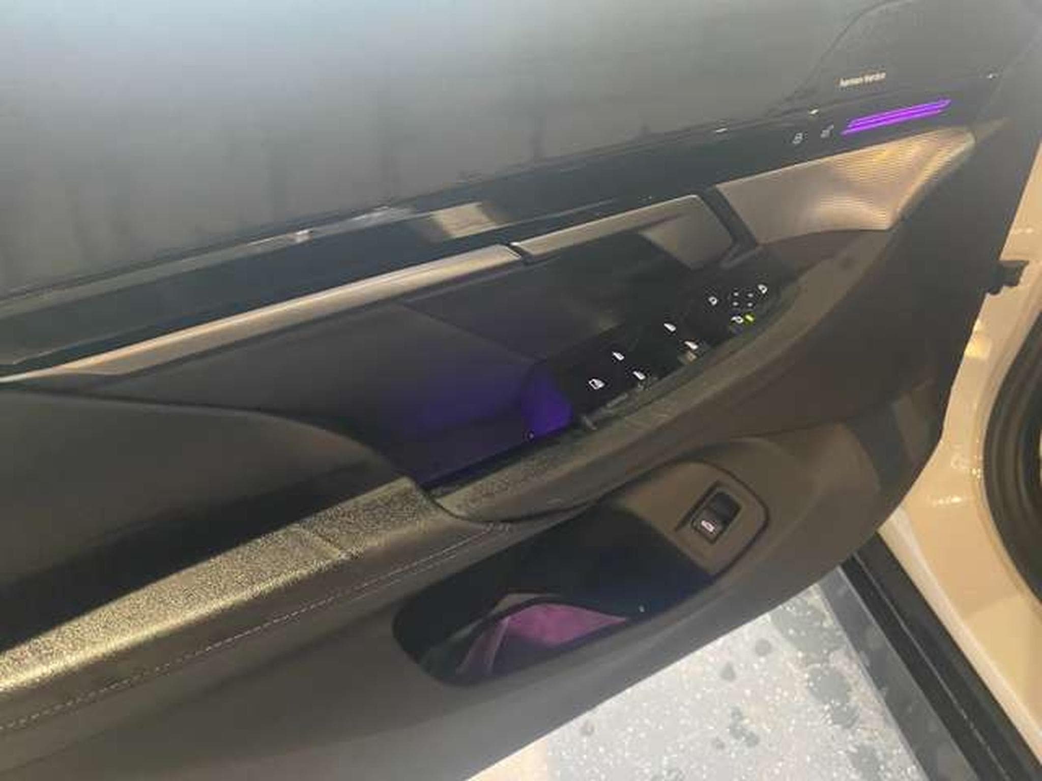 BMW 520 520d Aut. (2025) - Foto 8