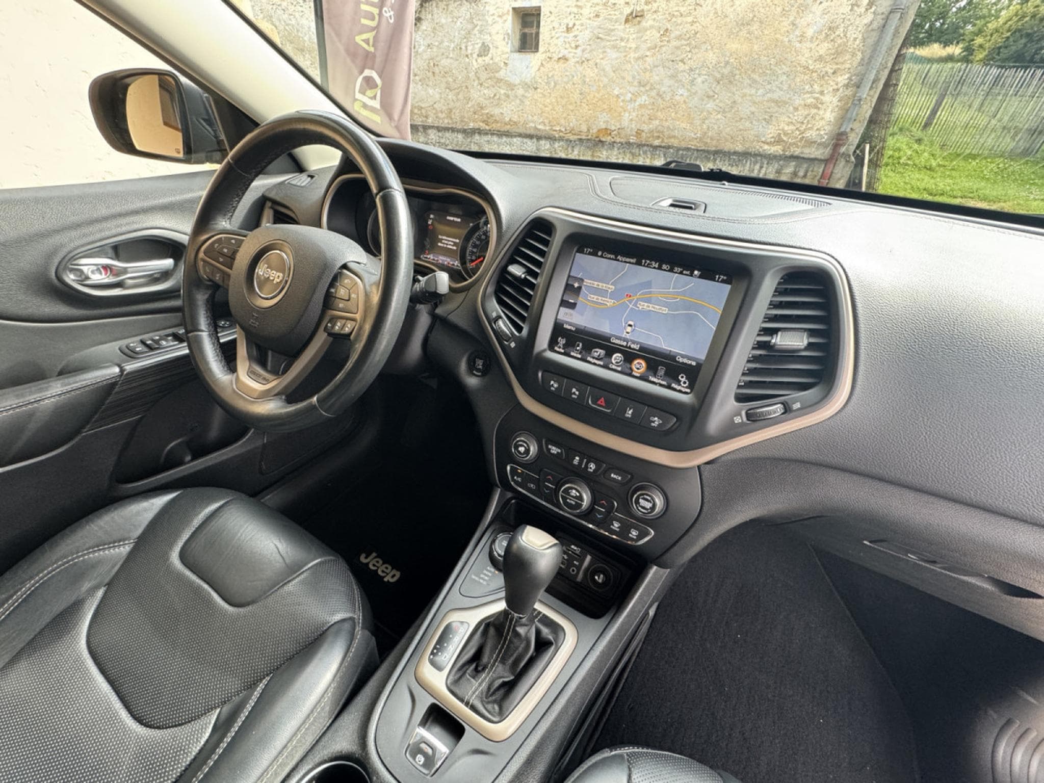 Jeep Cherokee Limited 2.2 crdi 4X4 PANORAMA CAMERA 200CV (2016) - Photo 10