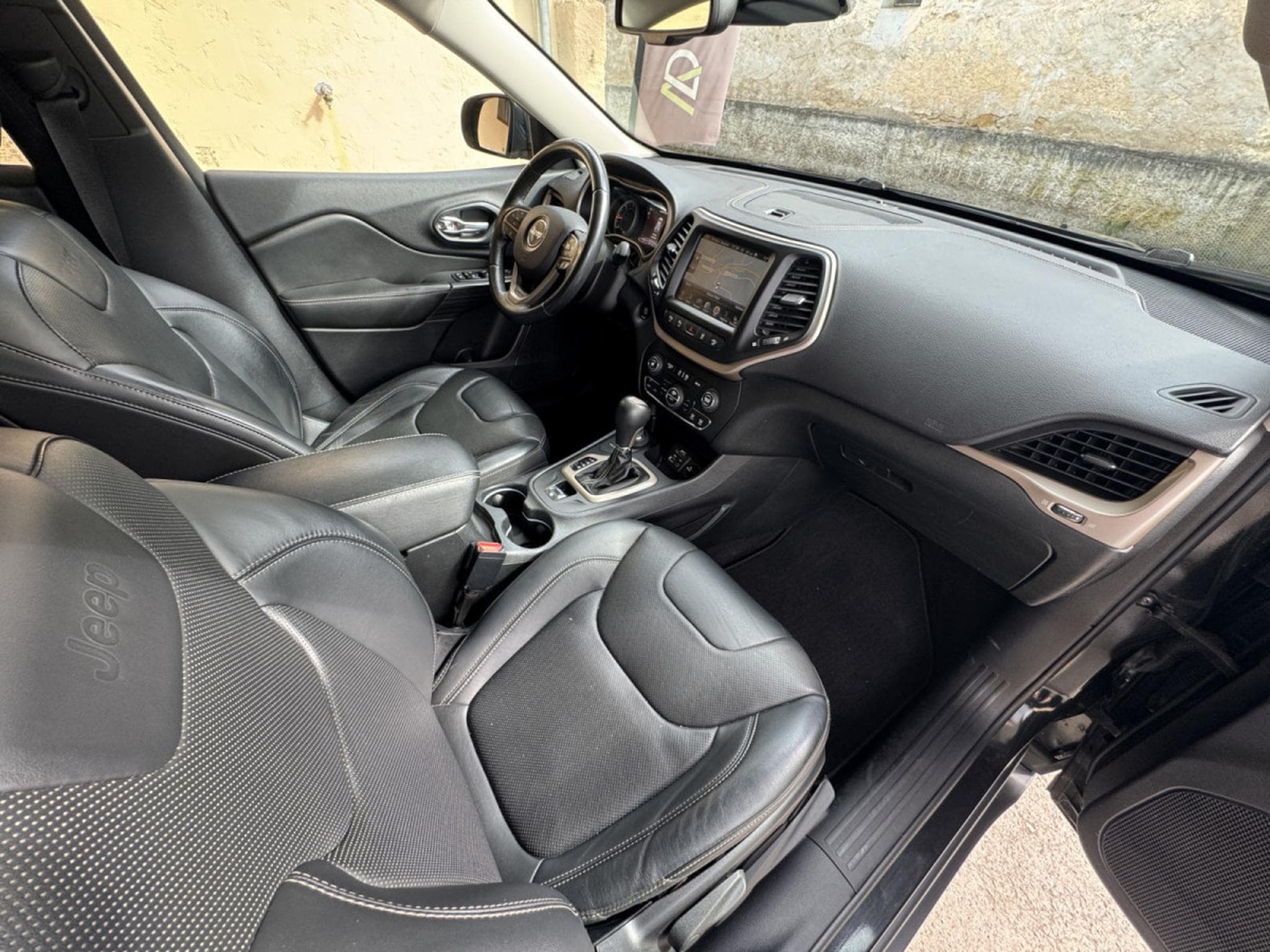 Jeep Cherokee Limited 2.2 crdi 4X4 PANORAMA CAMERA 200CV (2016) - Photo 9