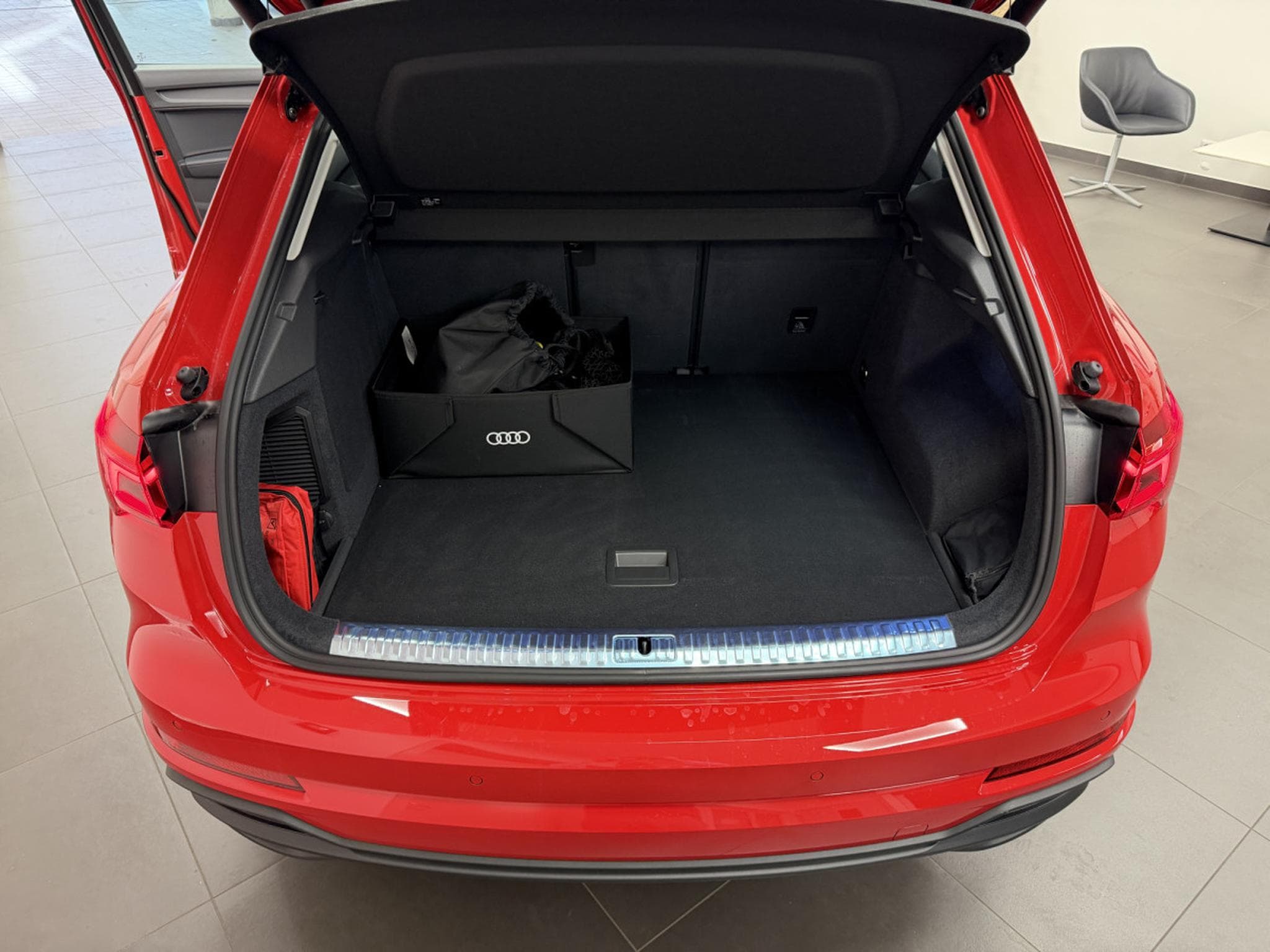 Audi Q3 S line 45 TFSIe 245 CV / 180 kW S tronic (2023) - Photo 9