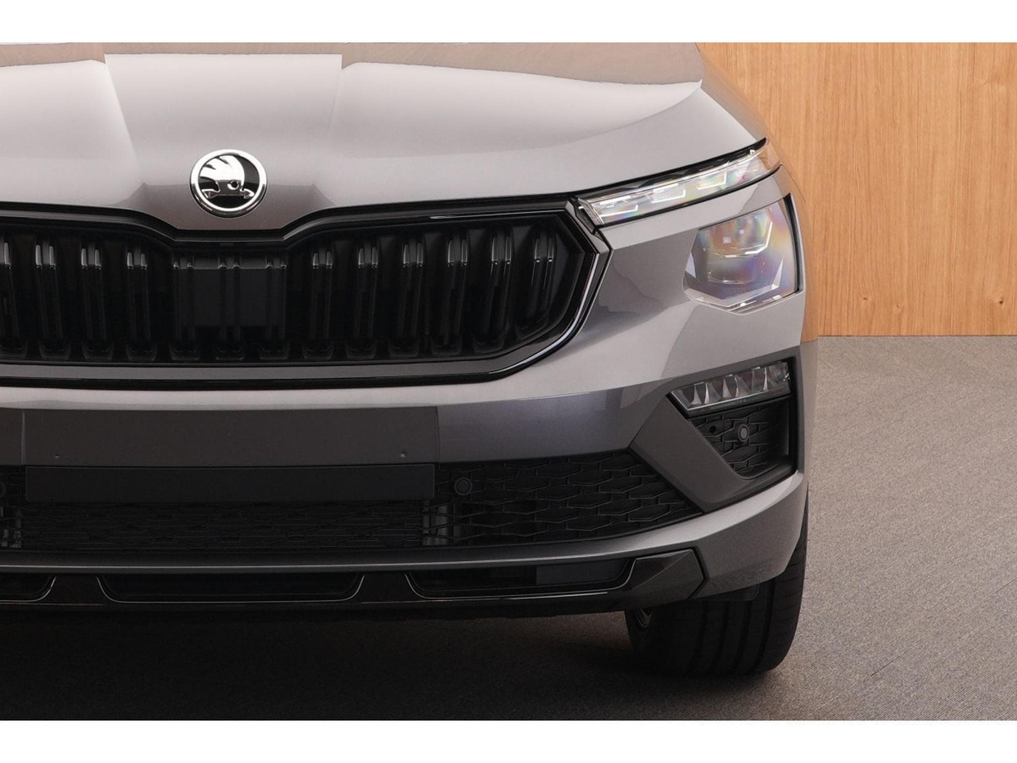 Skoda Kamiq Monte Carlo 1.0 TSI DSG 85 kW-116CV - Jantes 18" - (2026) - Foto 8