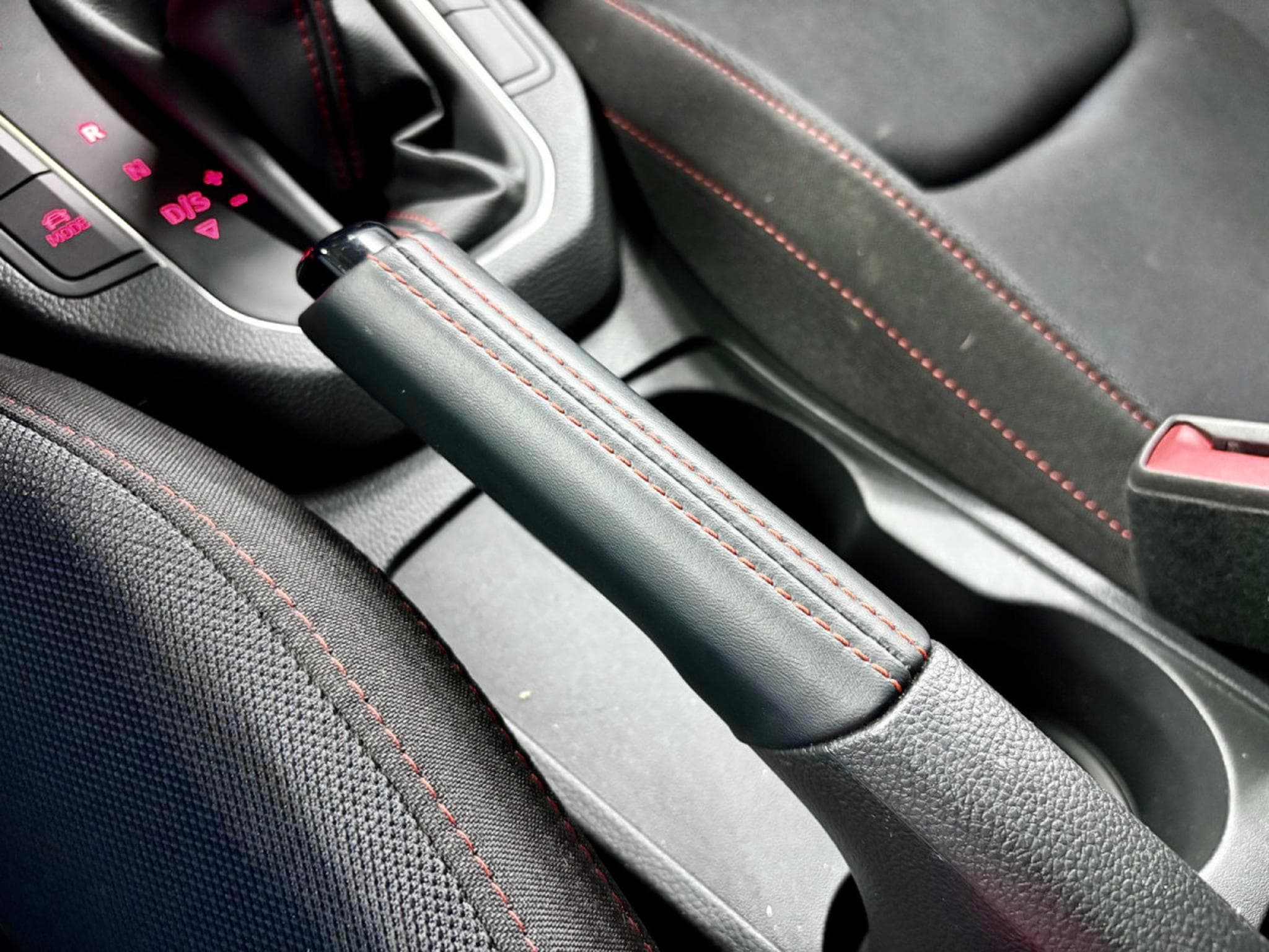 Seat Ibiza FR 115 CV  * Caméra * *Sièges Chauffants * (2025) - Foto 10