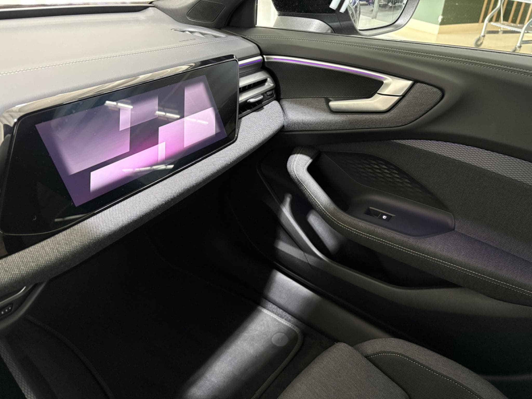 Audi A5 40 TDI 204 CV AVANT S TRONIC S LINE PLUS *360°* (2025) - Foto 19