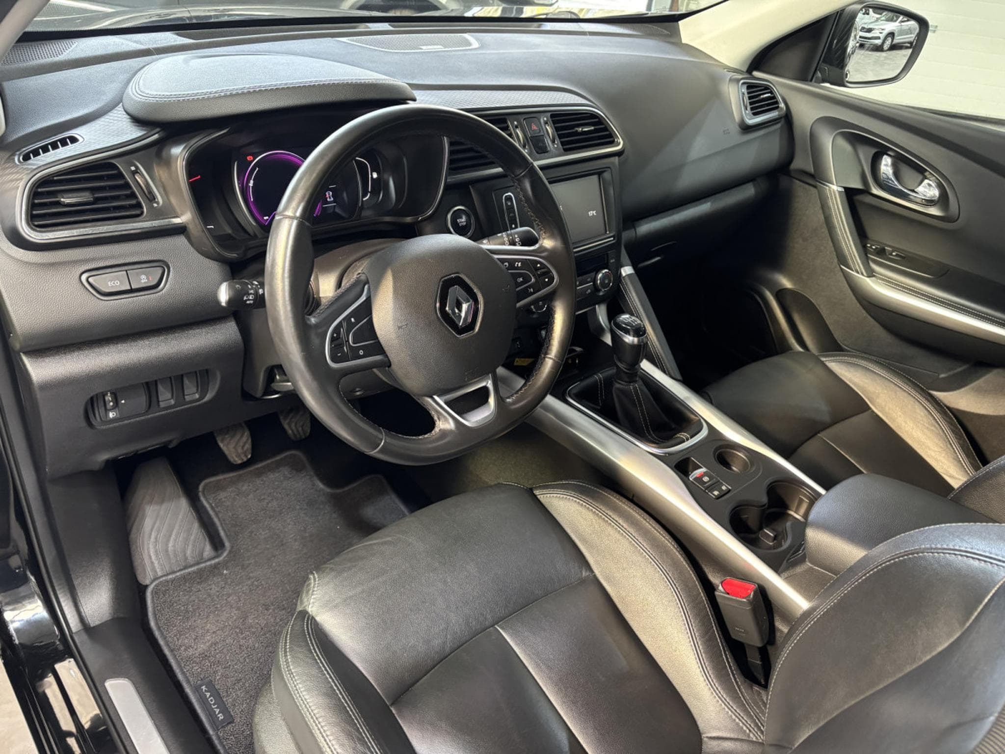 Renault Kadjar 1.6 TCe BOSE EDITION 2WD (2018) - Photo 9