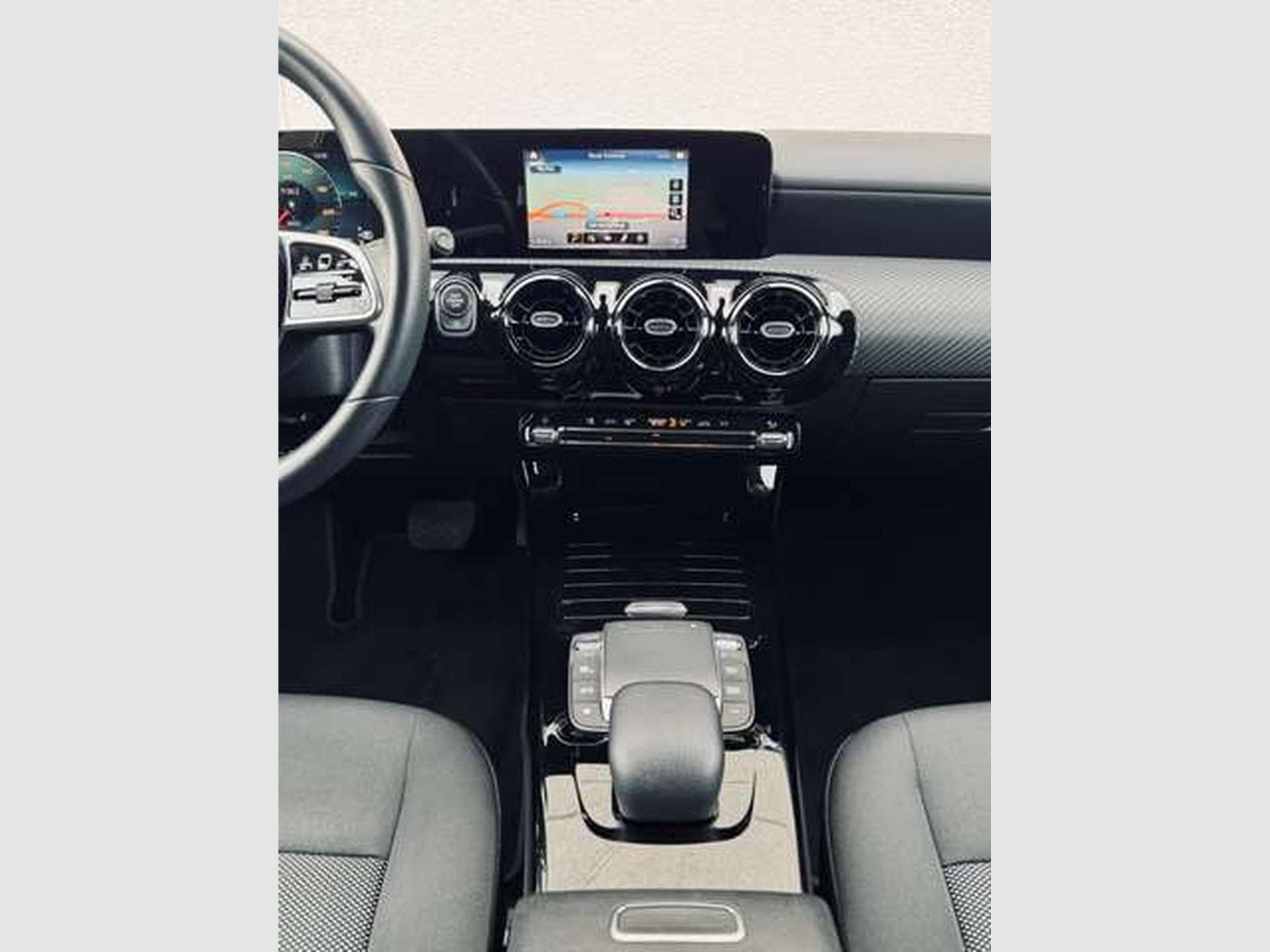 Mercedes A 180 A 180 Essential Line (2021) - Foto 10