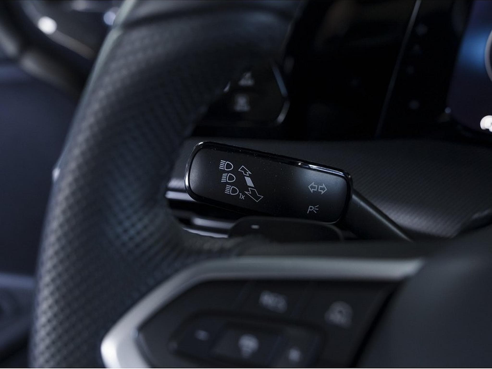 VW Golf (2025) - Foto 7