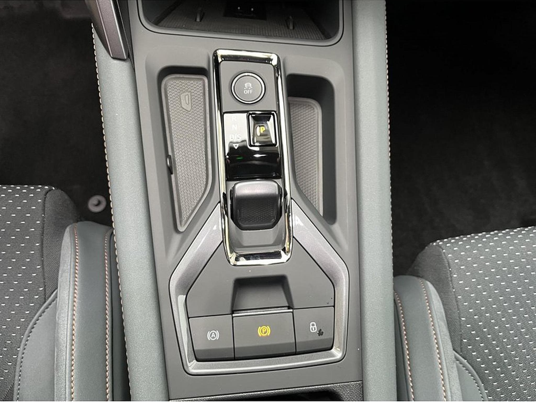 Cupra Leon (2026) - Photo 15